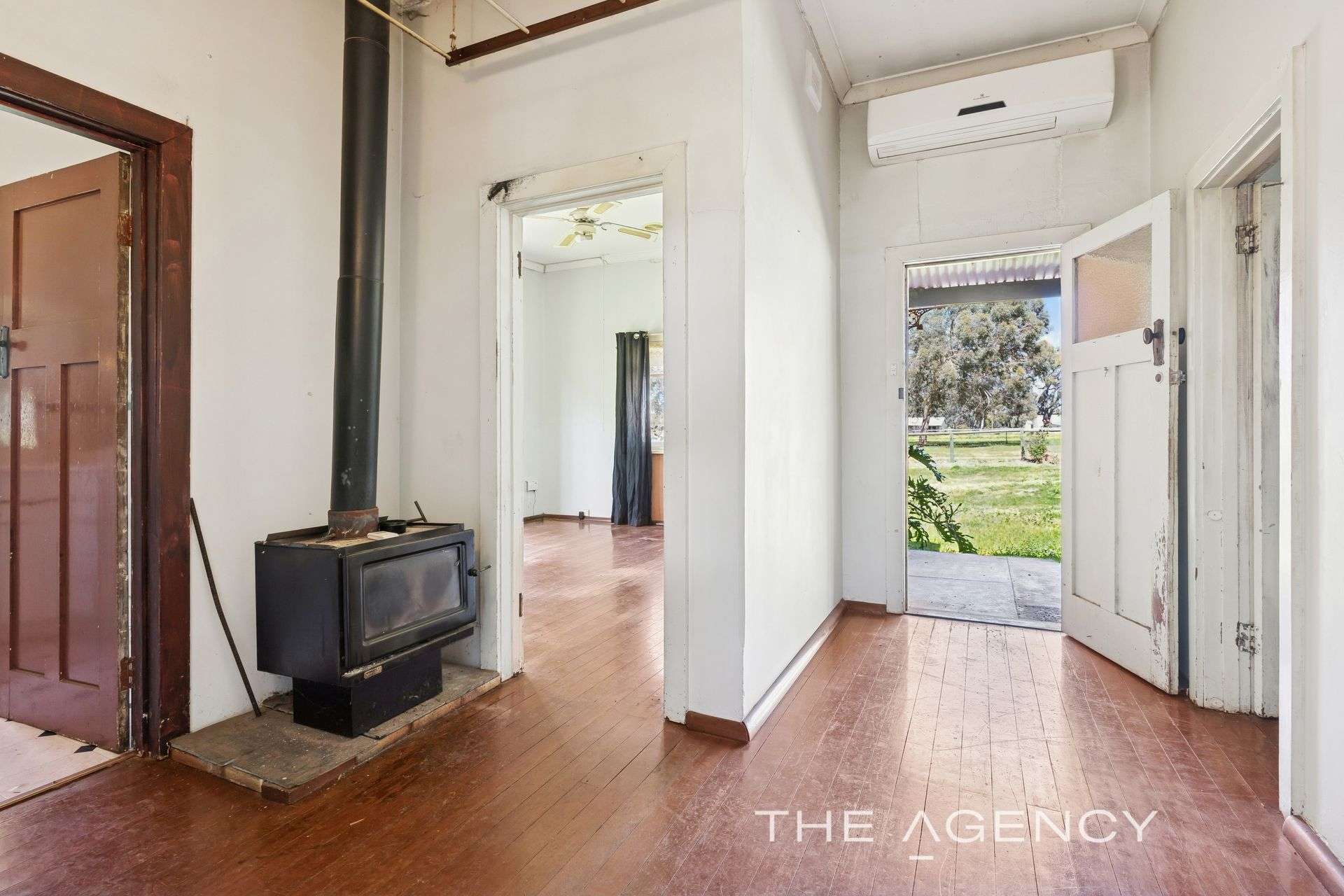 26 Valencia Lane, Bakers Hill Sold by Farmbuy.com - image 9