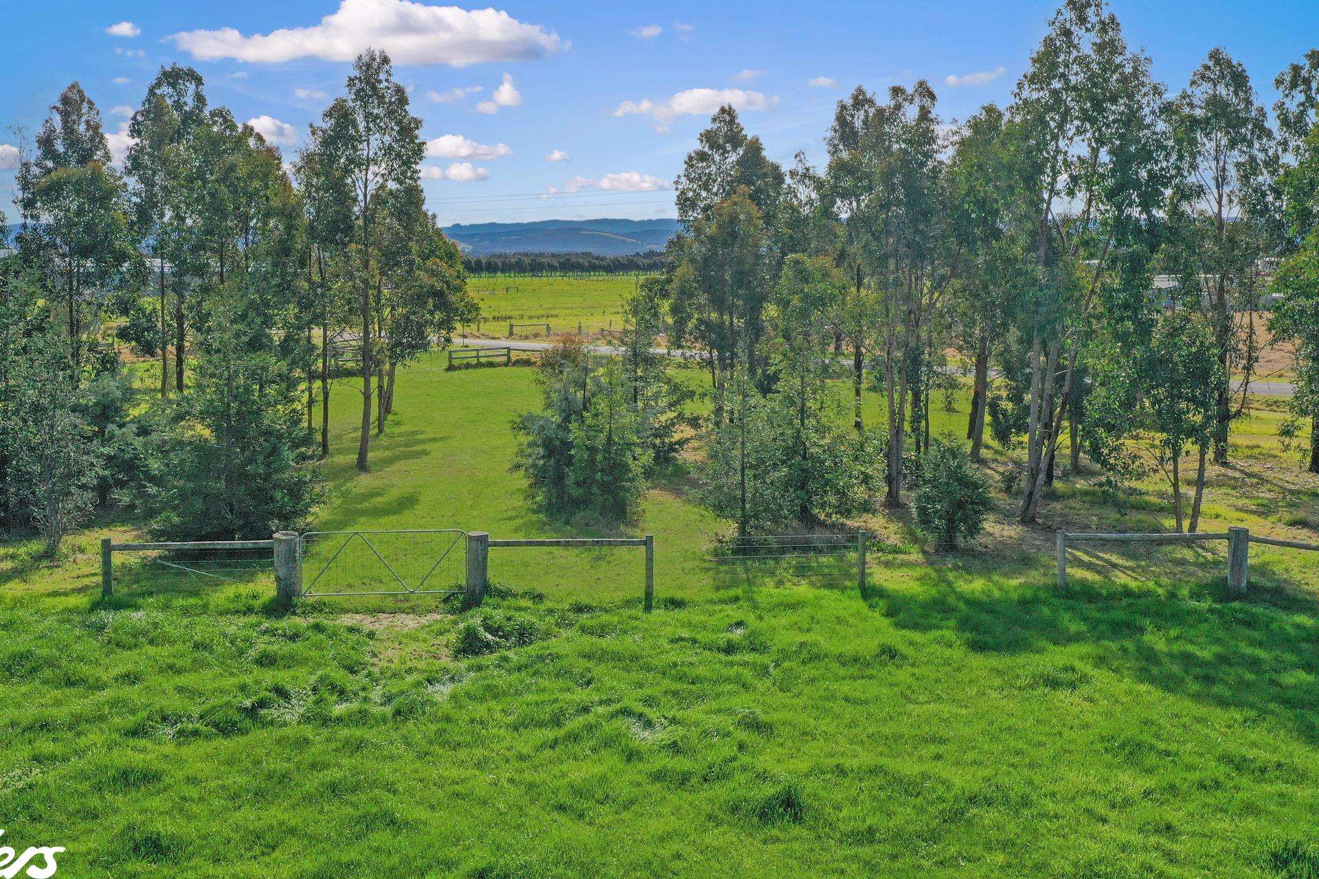 5-17 McLean Street, Yarram For Sale by Farmbuy.com - image 2