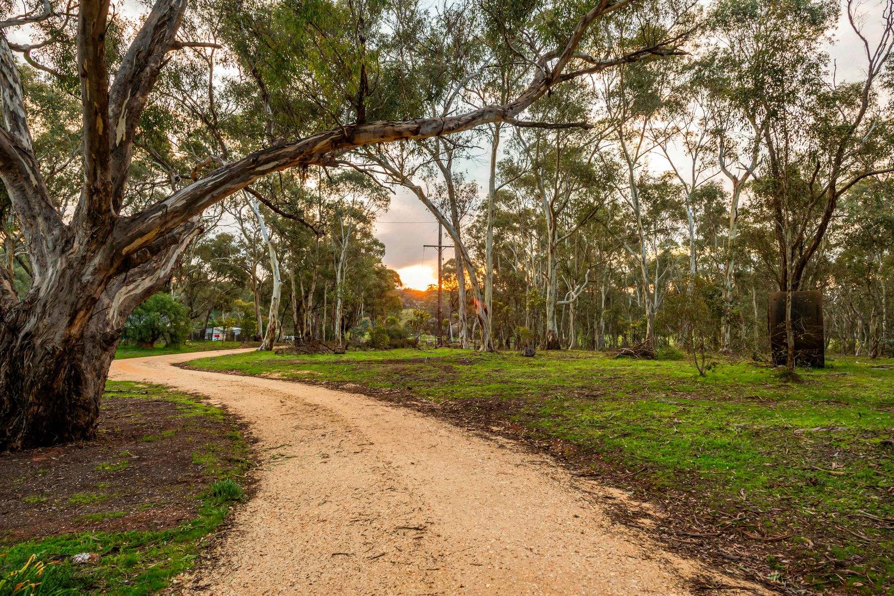 26 Rewells Lane, Welshmans Reef For Sale by Farmbuy.com - image 7