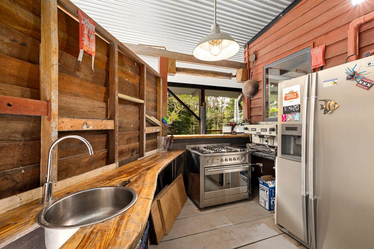 143 Ratcliffe Road, Diamond Valley Sold by Farmbuy.com - image 13