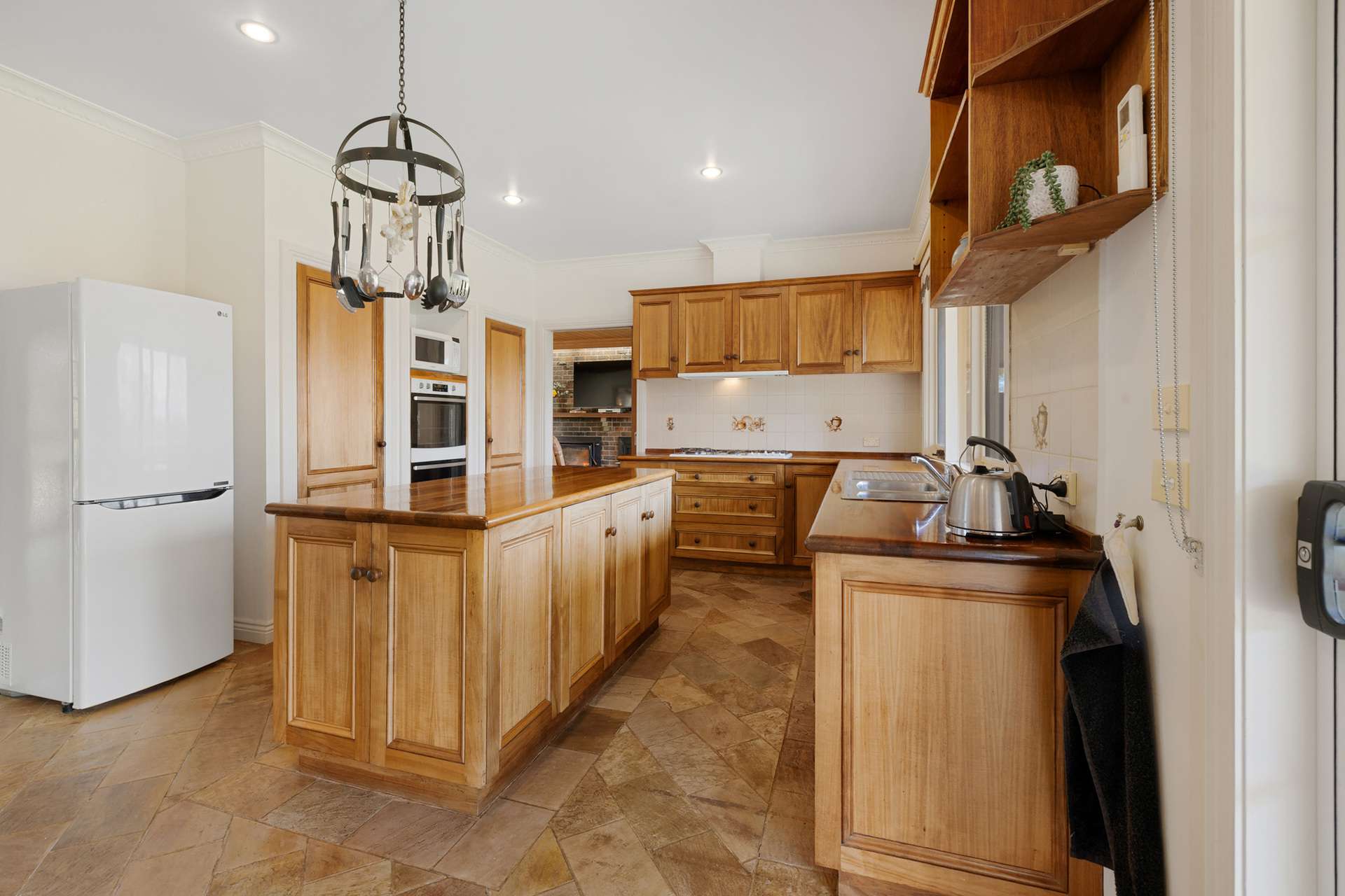 30 Ridgeway Lane, Newlands Arm Sold by Farmbuy.com - image 22