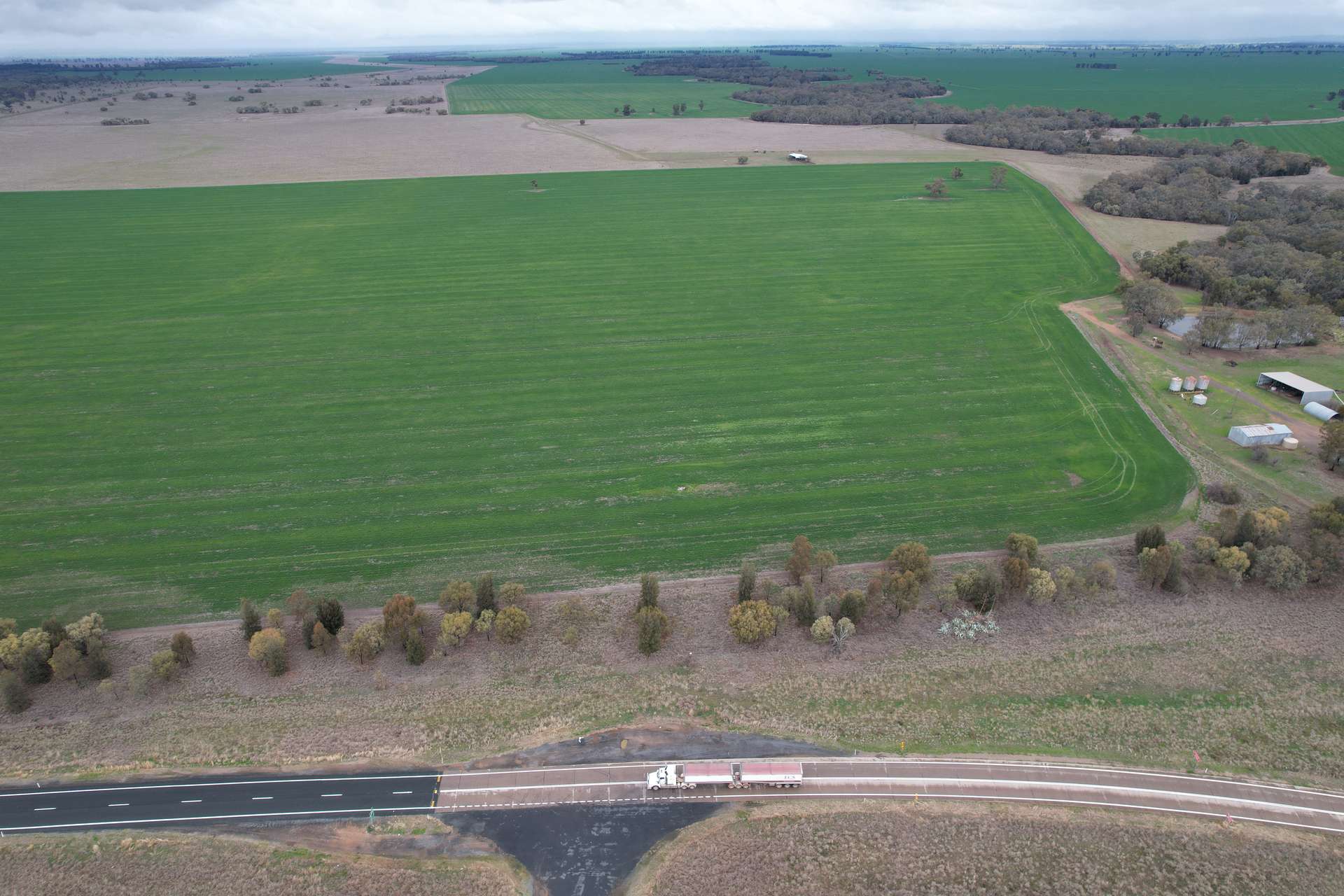6689 Mid Western Highway, Caragabal Sold by Farmbuy.com - image 12