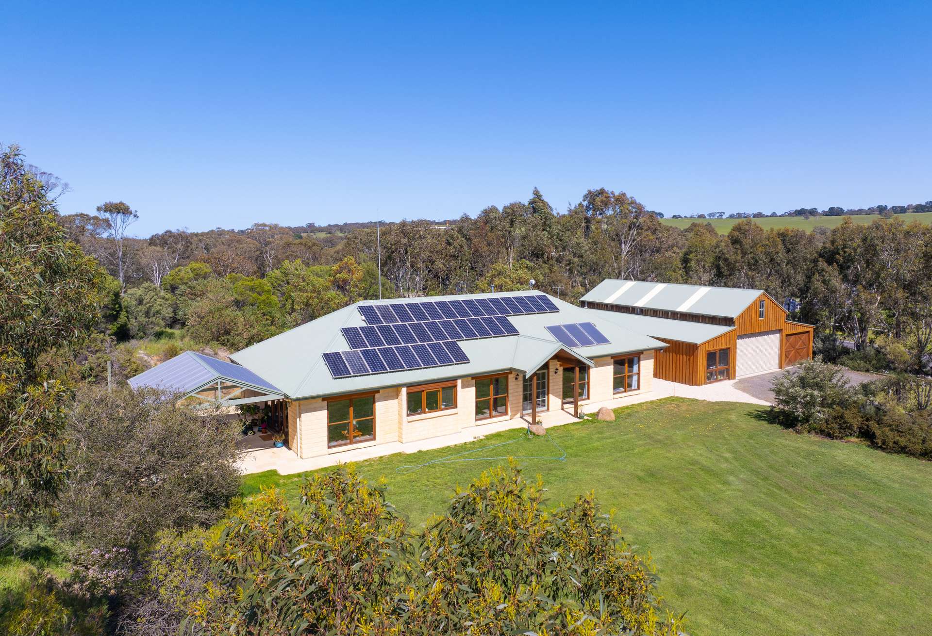 2 Lipizzaner Dr, Hindmarsh Valley Sold by Farmbuy.com - image 26
