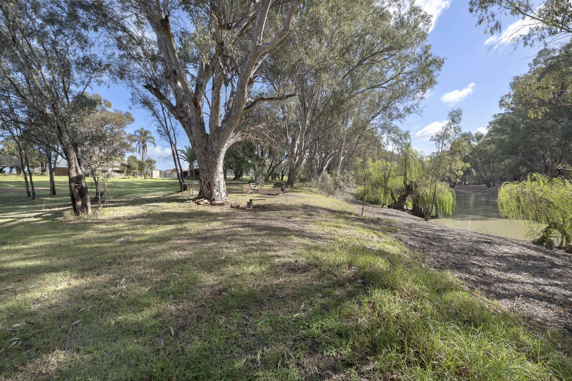 5536A Murray Valley Highway, Swan Hill For Sale by Farmbuy.com - image 23