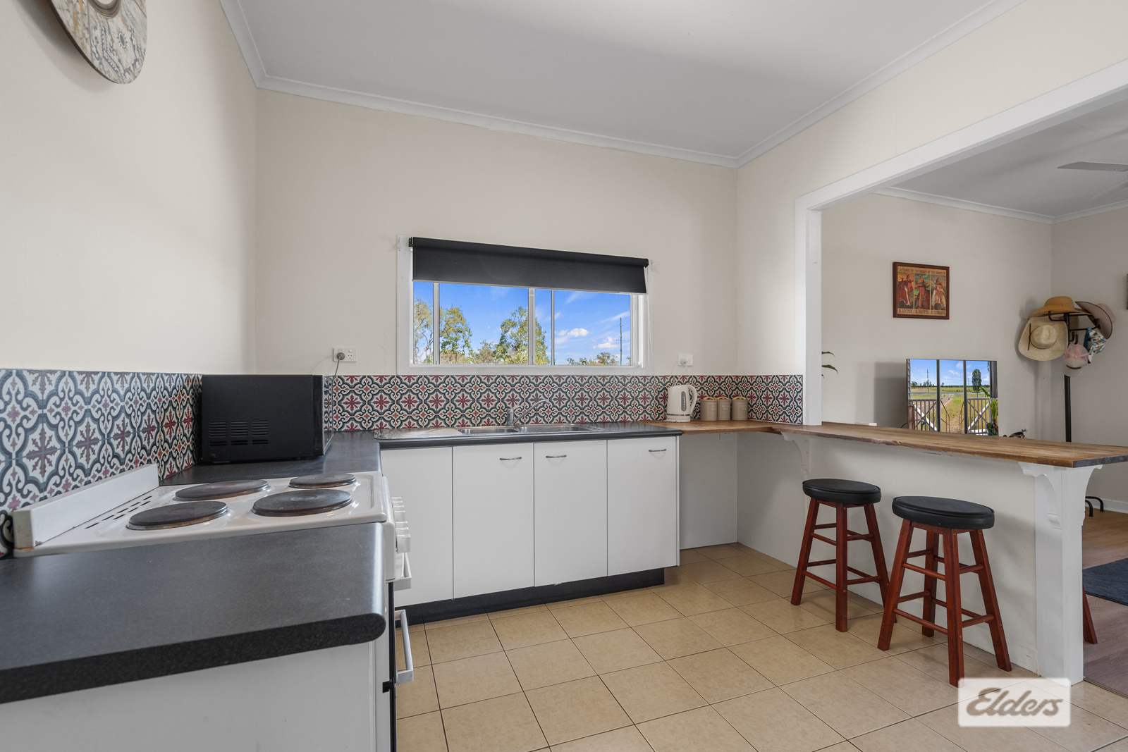 24 Forest Hill- Fernvale Road, Forest Hill Sold by Farmbuy.com - image 4