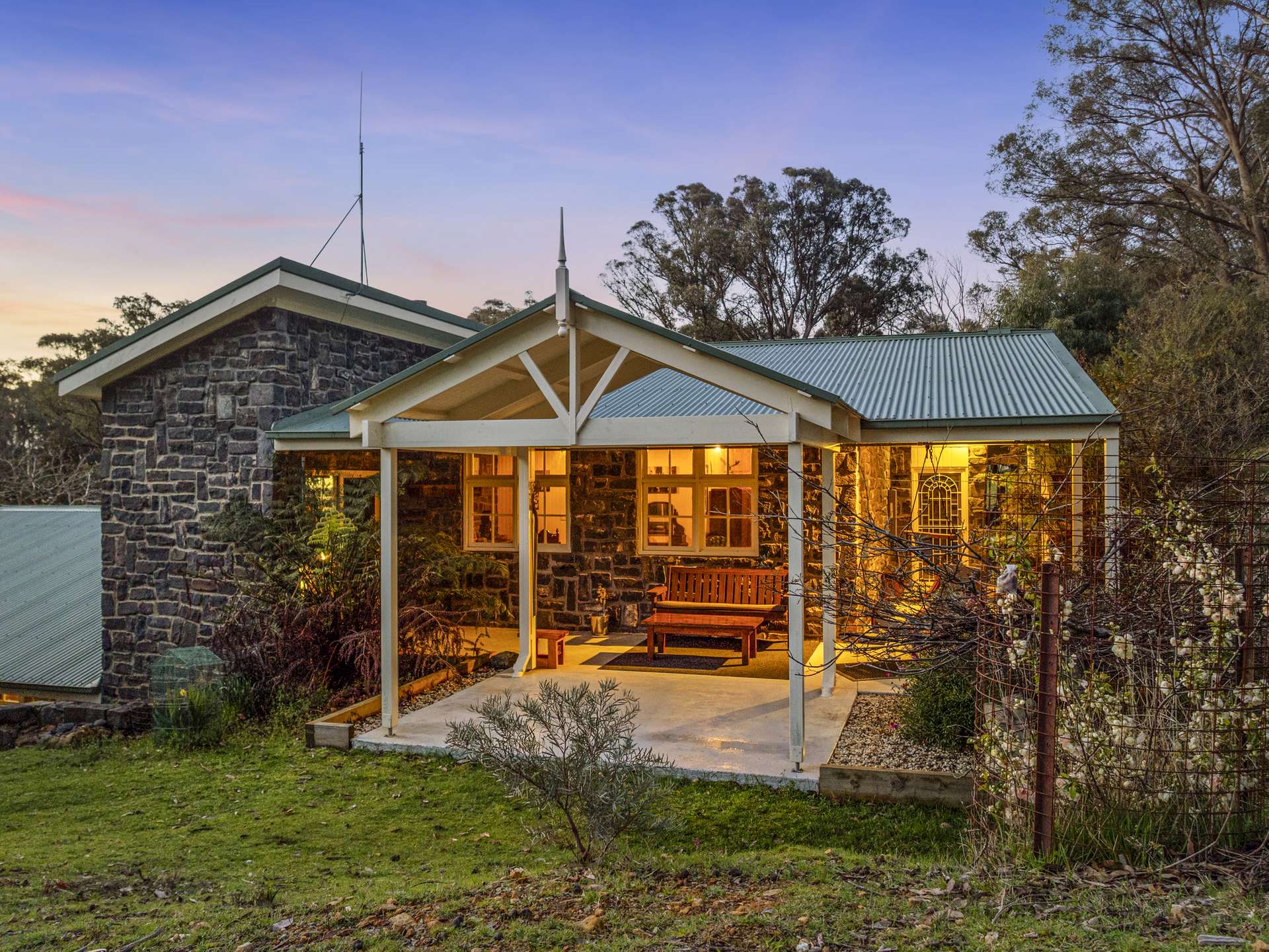 2101 Maintongoon Road, Woodfield For Sale by Farmbuy.com - image 26