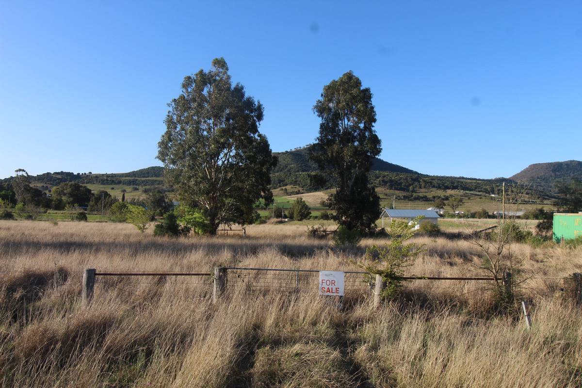 Lot 4, Azalea Street, Emu Vale Sold by Farmbuy.com - image 1