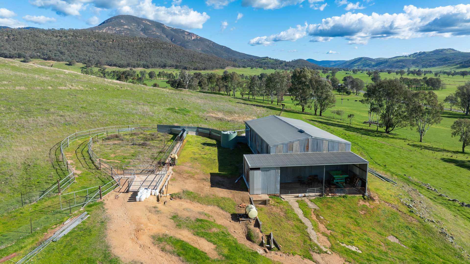 2852 Shelley Road, Walwa For Sale by Farmbuy.com - image 17