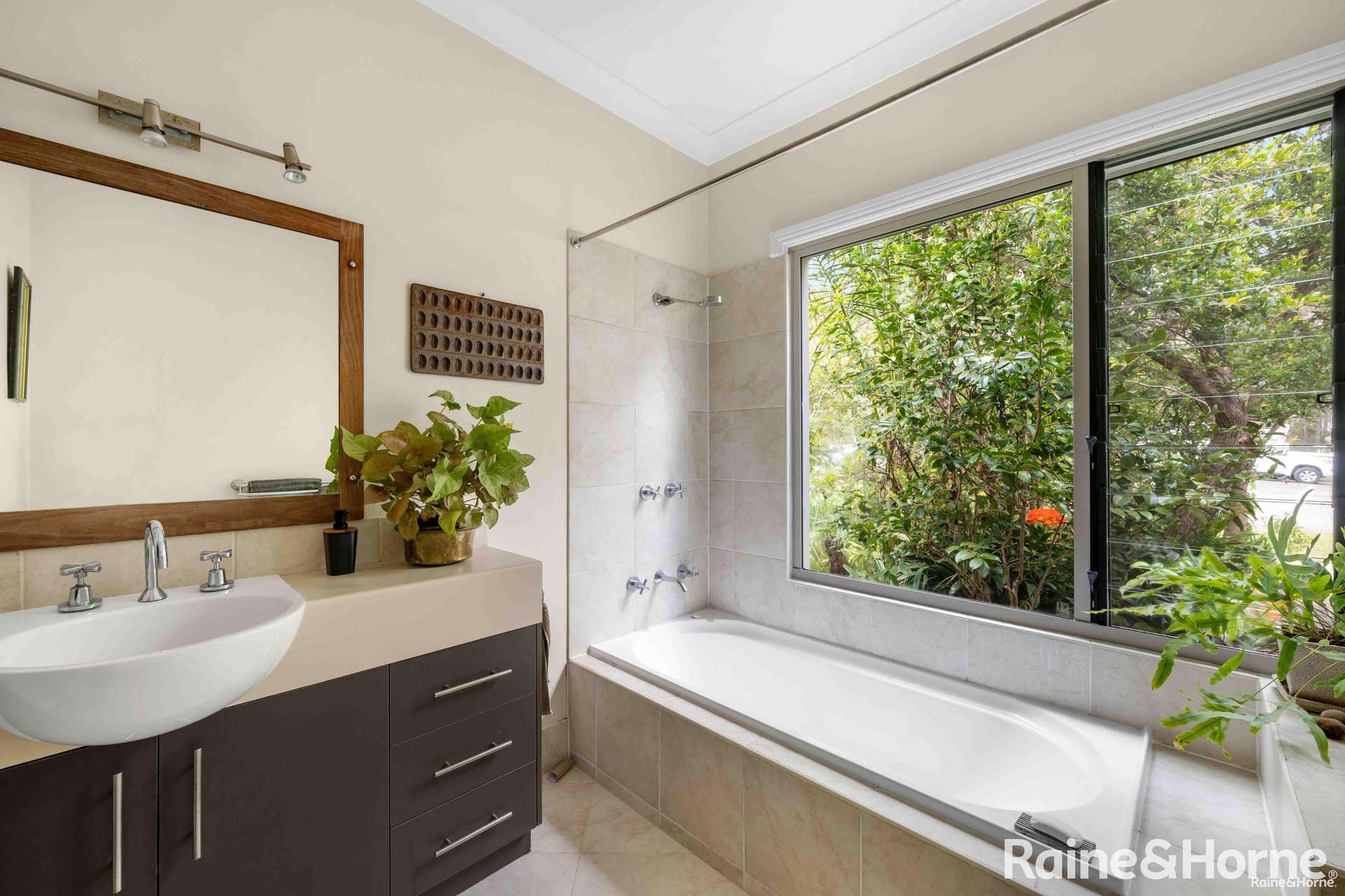 77 Hakea Close, Nowra Hill For Sale by Farmbuy.com - image 17
