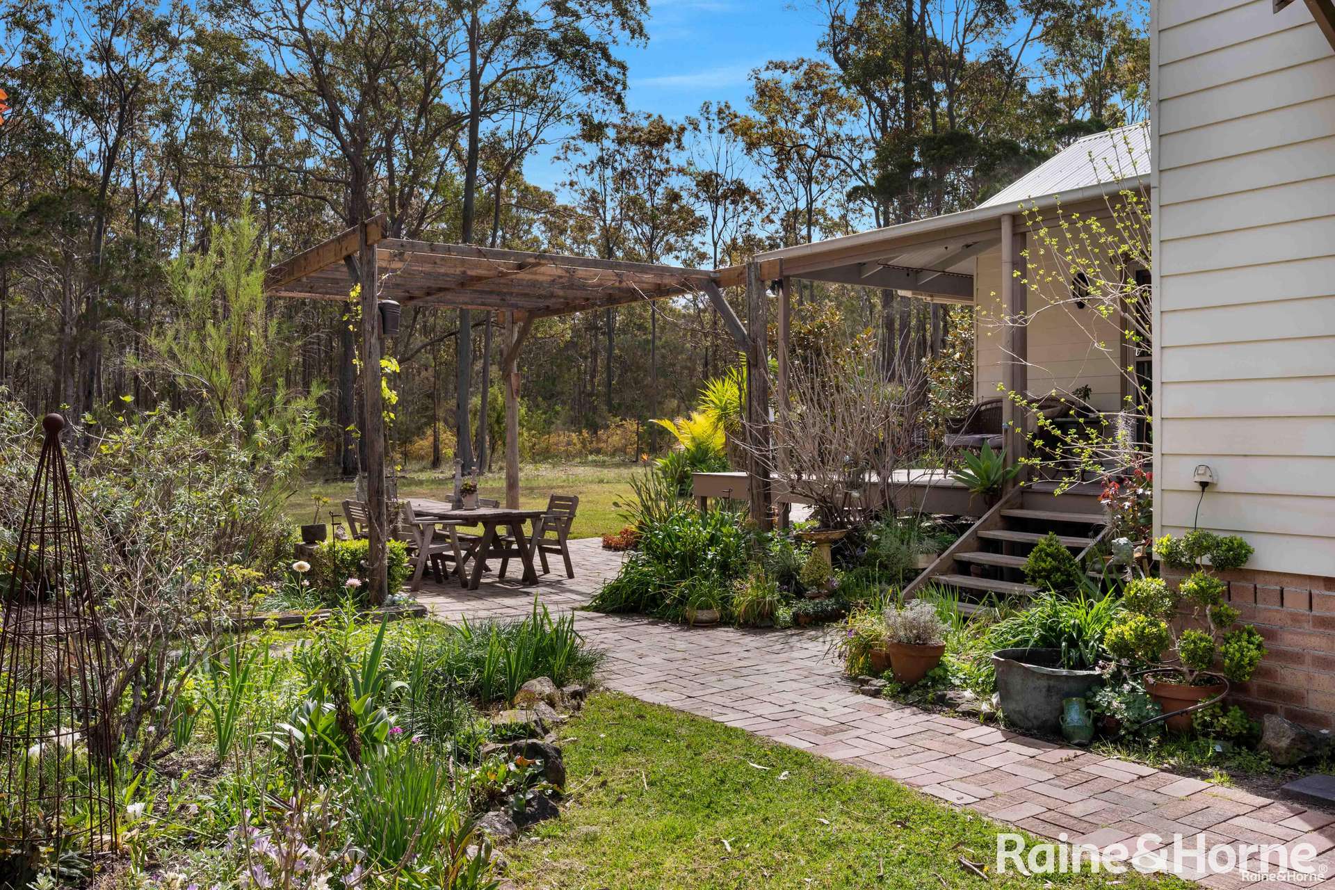 77 Hakea Close, Nowra Hill For Sale by Farmbuy.com - image 9