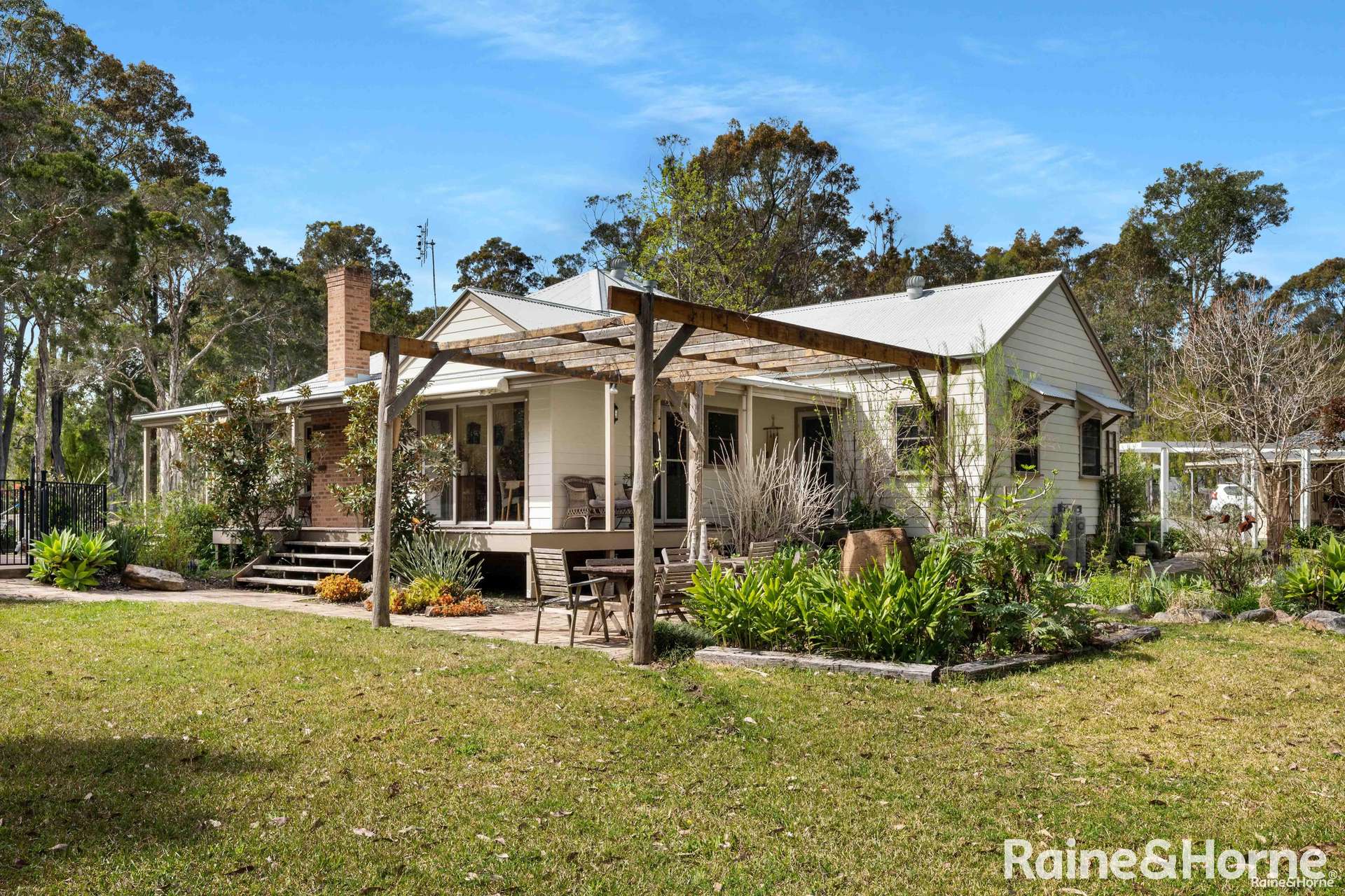 77 Hakea Close, Nowra Hill For Sale by Farmbuy.com - image 5