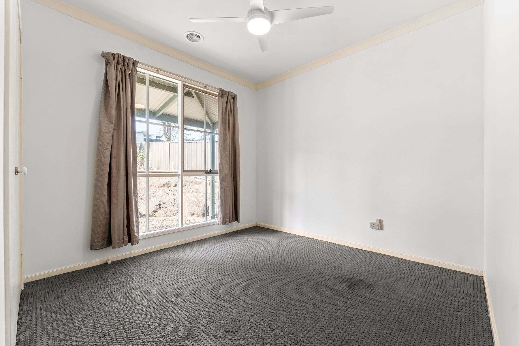 25 Specimen Hill Road, Golden Square Sold by Farmbuy.com - image 12