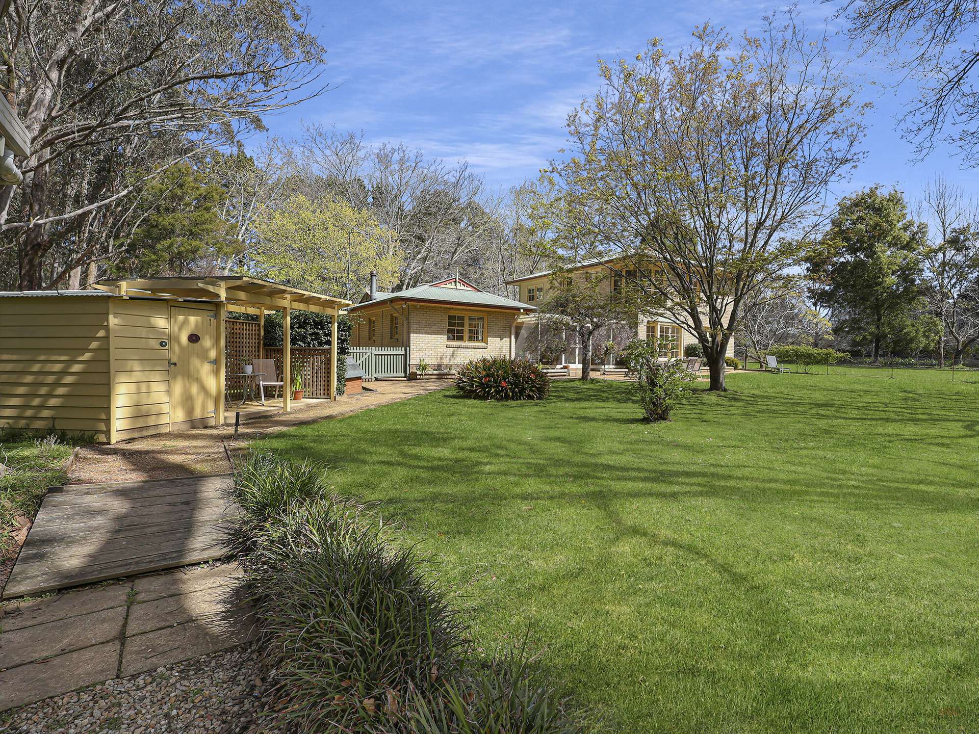 122 Cornwall Road, Exeter For Sale by Farmbuy.com - image 31