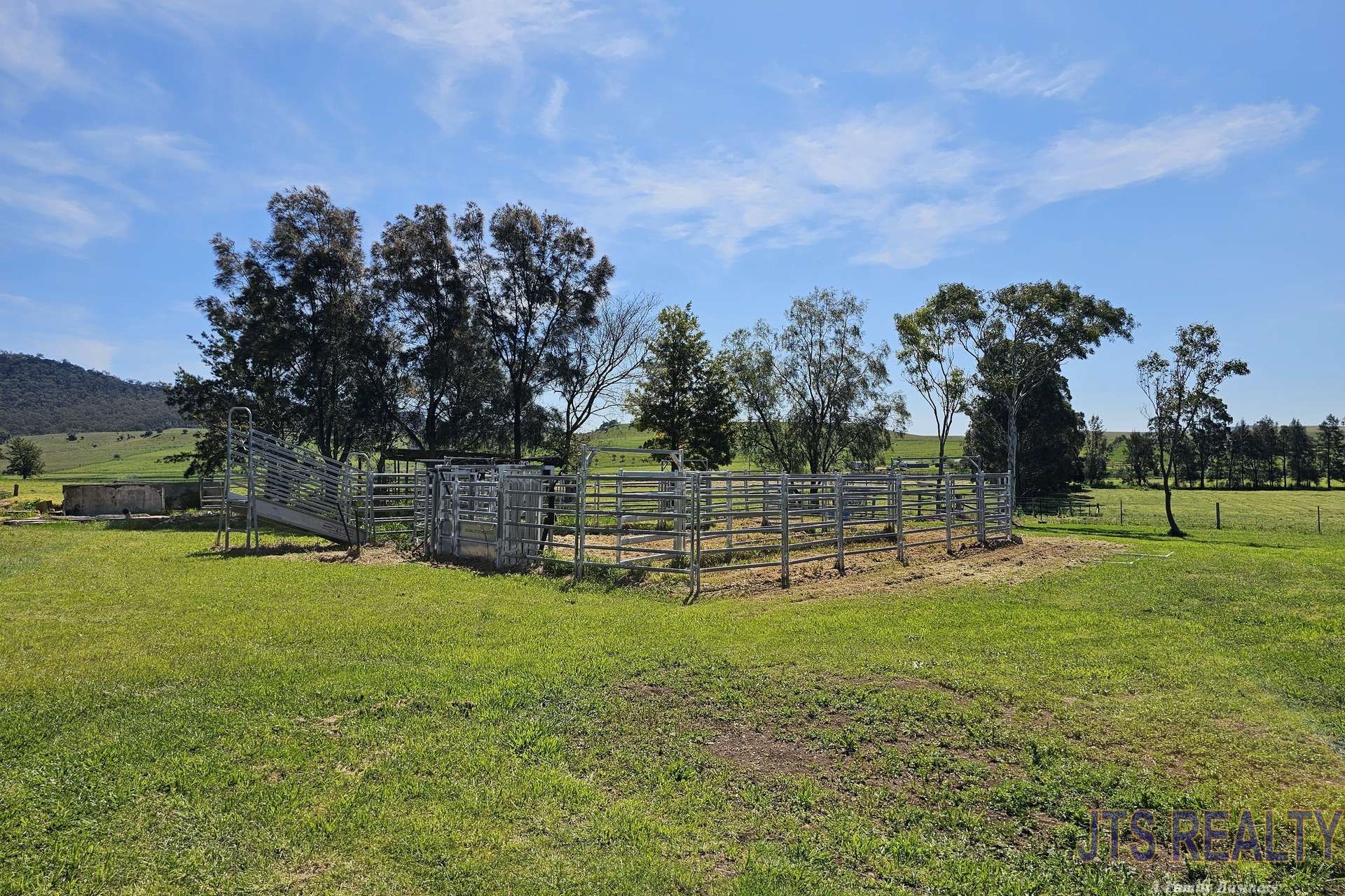 716 Martindale Road, Denman For Sale by Farmbuy.com - image 4