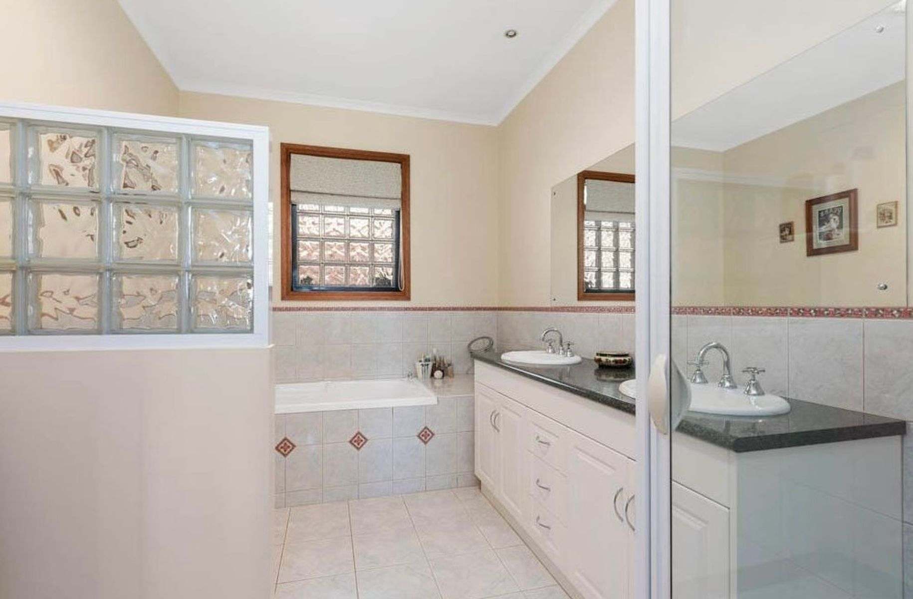 289 Frankford Road,, Exeter Sold by Farmbuy.com - image 4