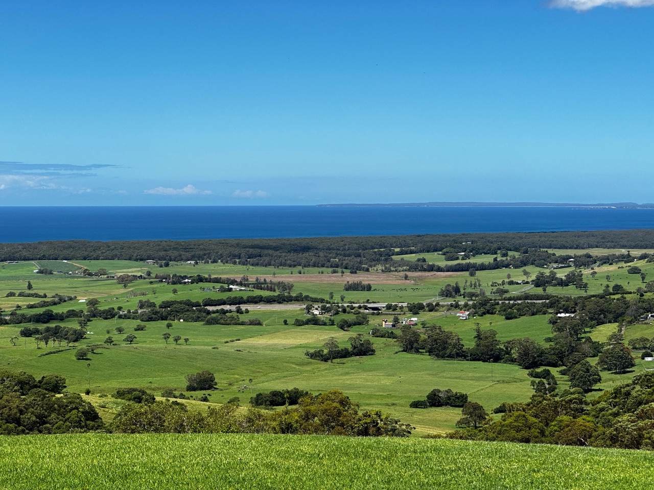'Eagleview Park' 98 Foxground Road, Foxground For Sale by Farmbuy.com - image 1
