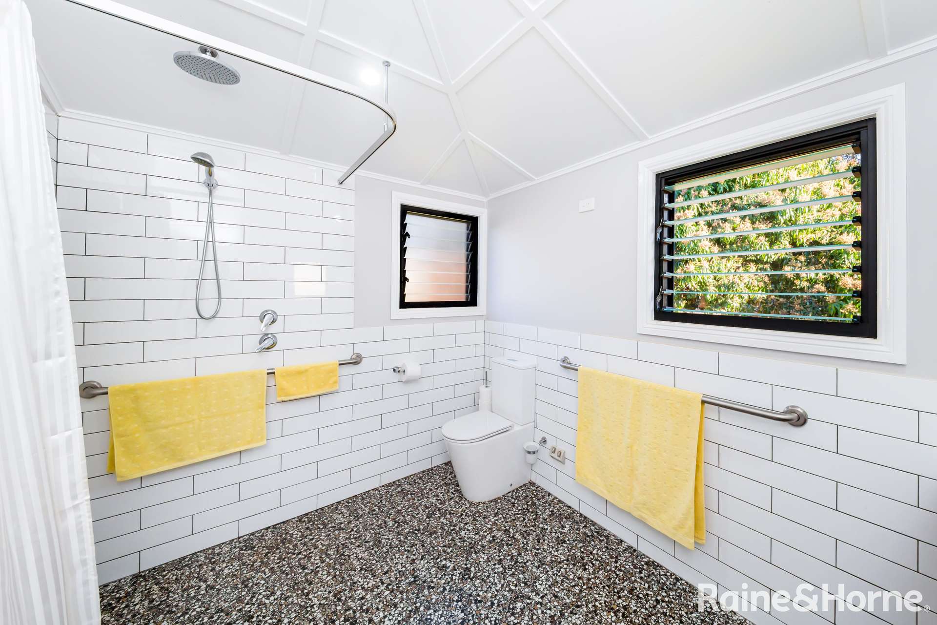 15488 D'Aguilar Highway, Coolabunia Sold by Farmbuy.com - image 21