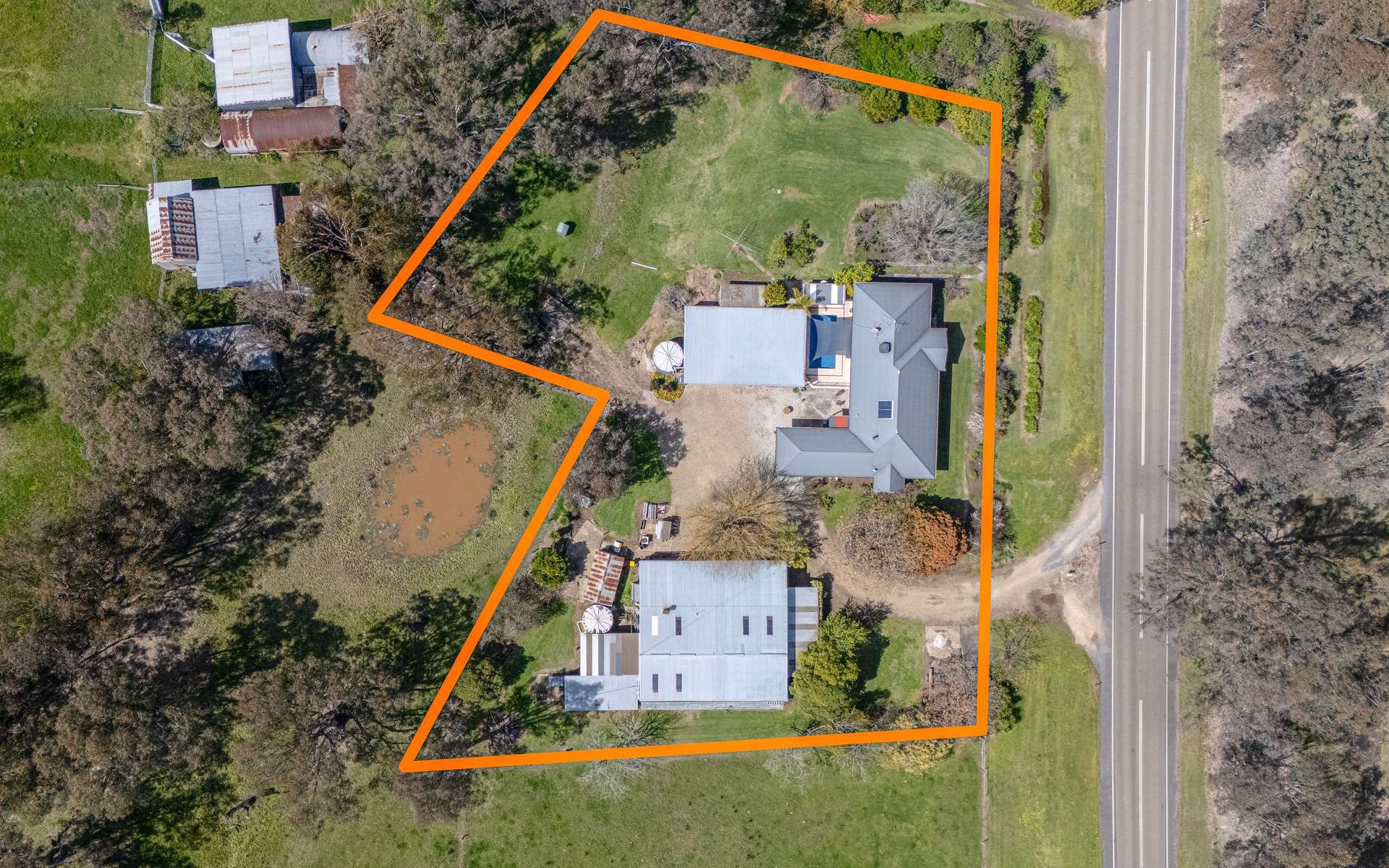 3961 Snow Road, Myrtleford For Sale by Farmbuy.com - image 2