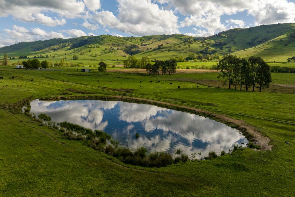 158 East Gilmore Road, Tumut NSW 2720
