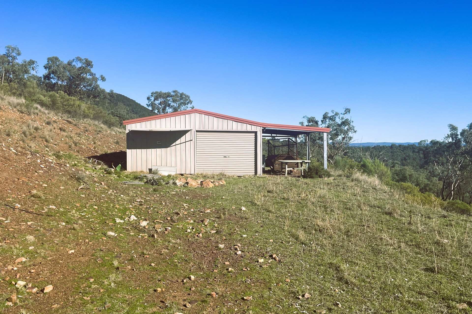 Lot 6 Binda Road, Gooloogong Sold by Farmbuy.com - image 2