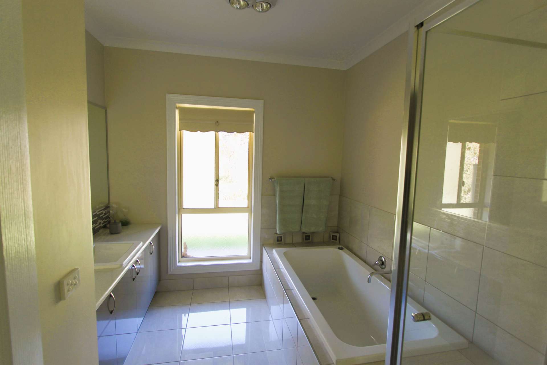 42 Katamatite-Nathalia Road, Katamatite For Sale by Farmbuy.com - image 14