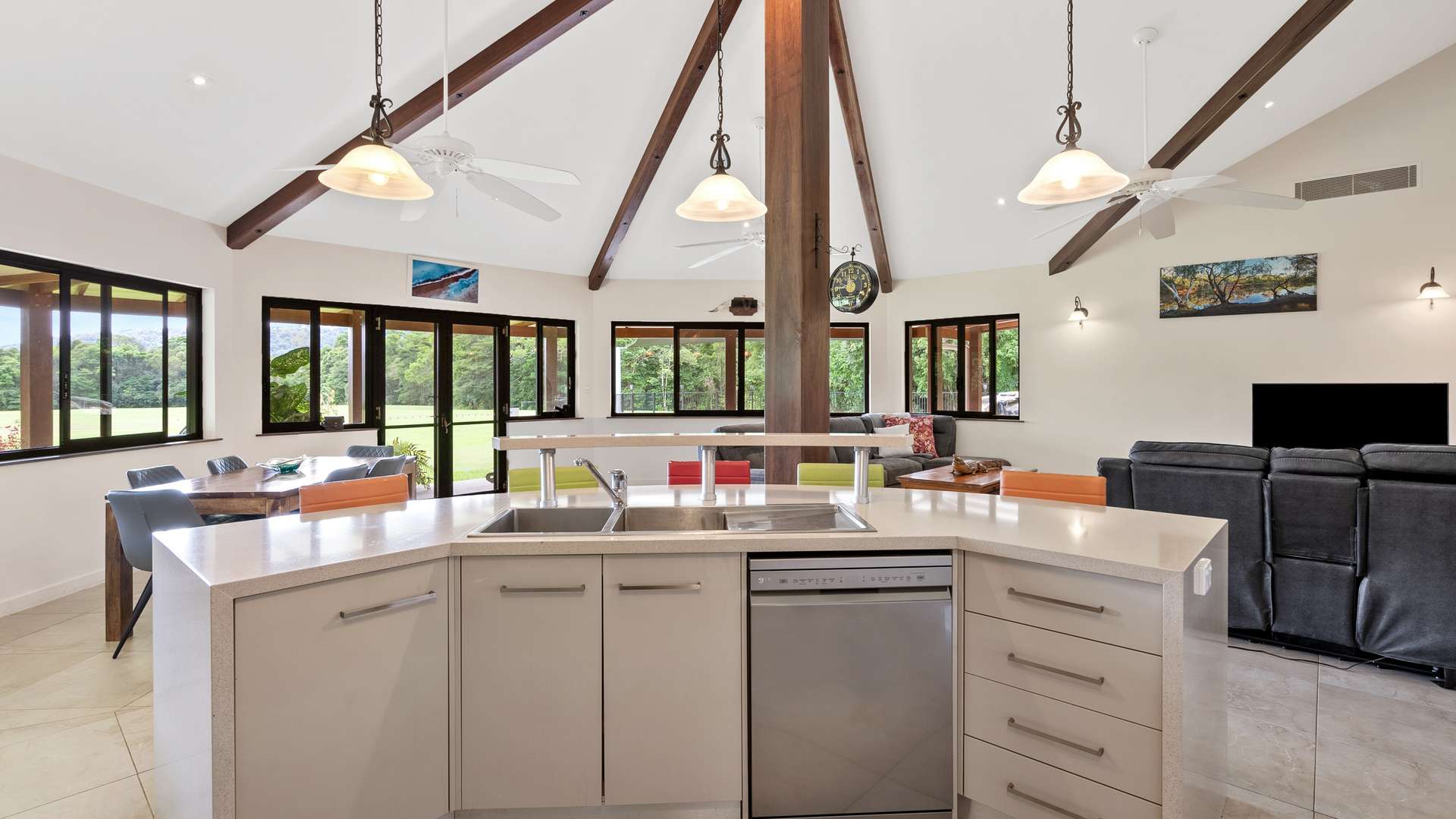136 Cassowary Road, Cassowary Via, Port Douglas For Sale by Farmbuy.com - image 8