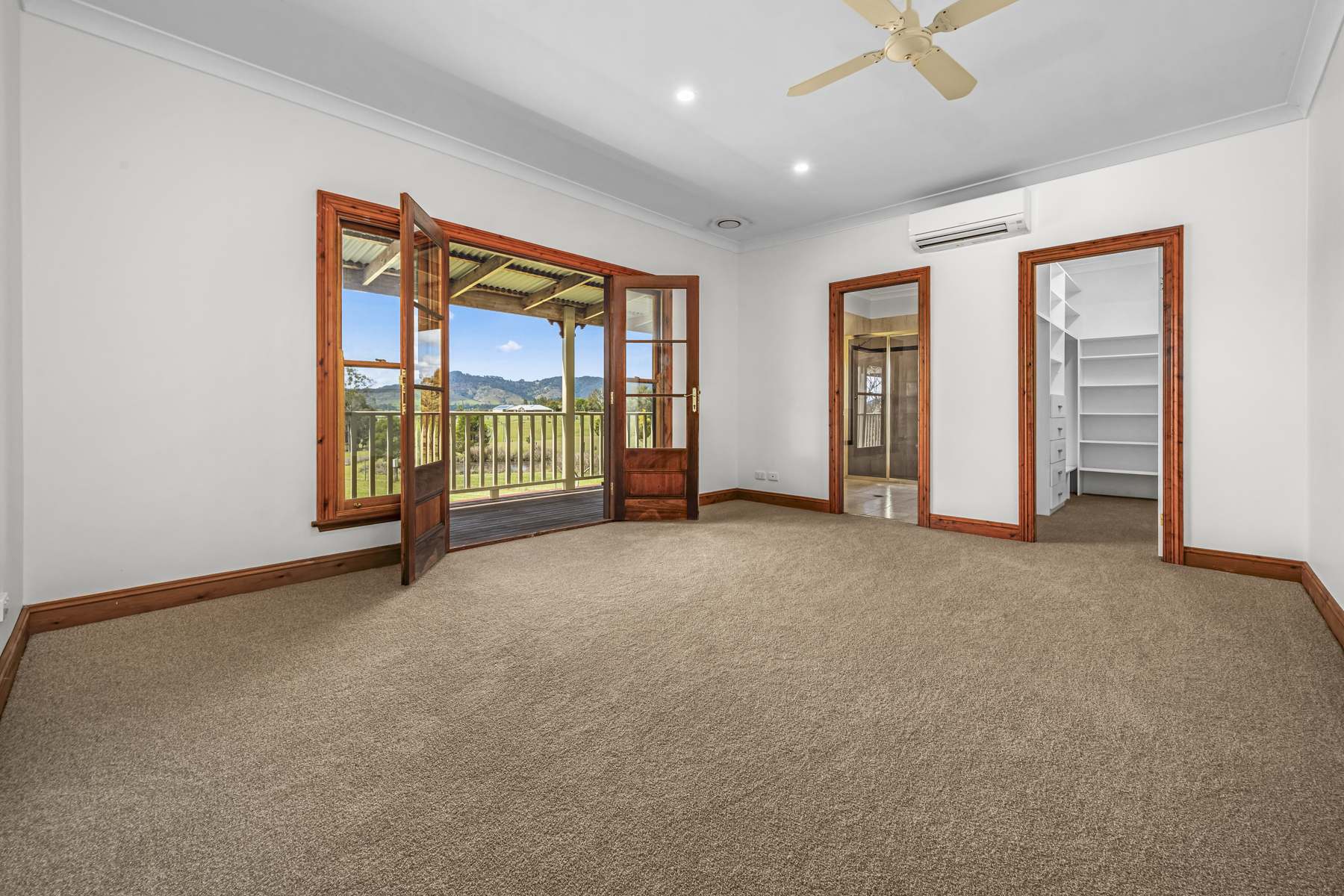 5 Forbesdale Close, Forbesdale Via, Gloucester Sold by Farmbuy.com - image 16