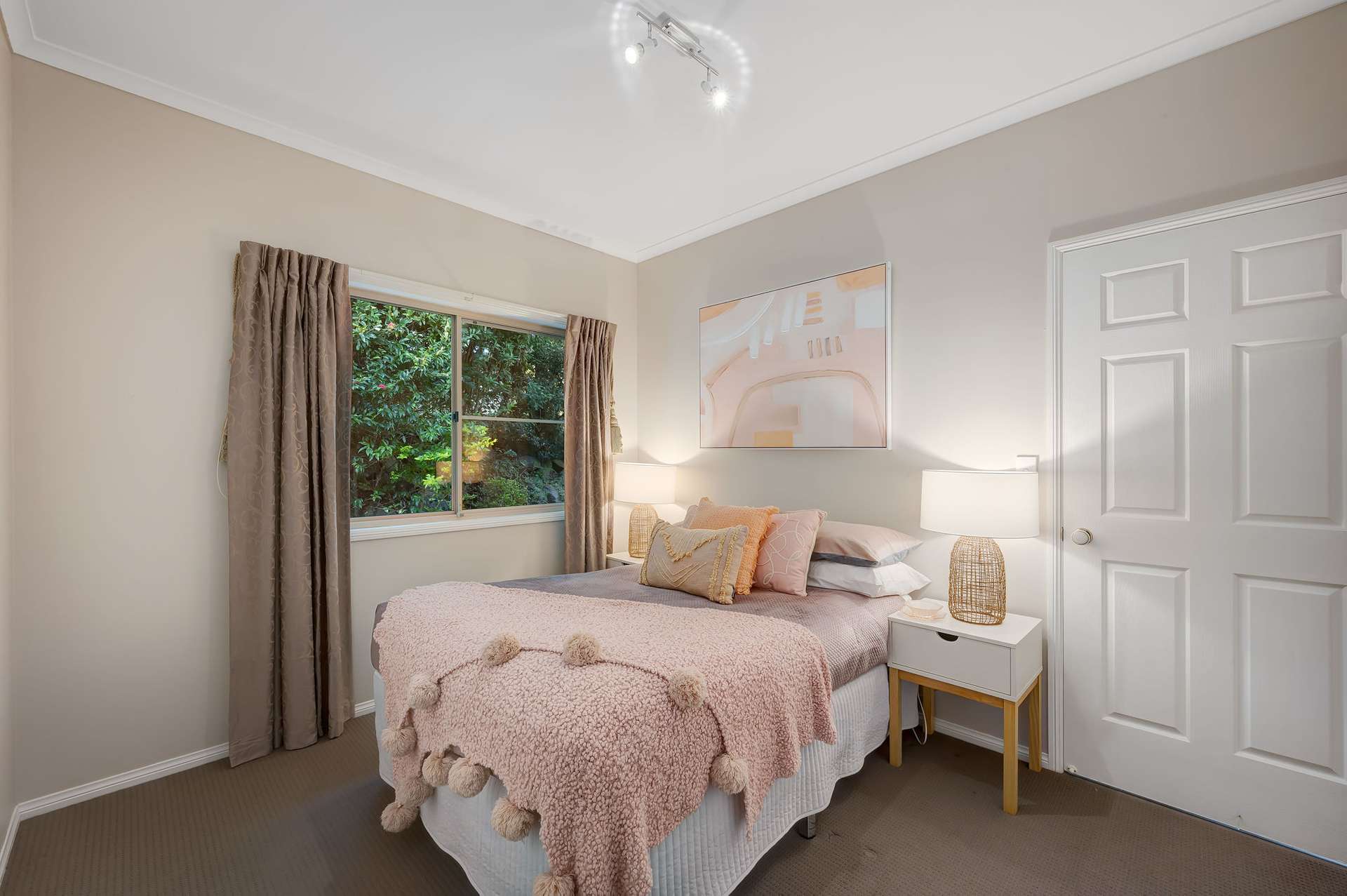 16 Ruddle Drive, Reesville For Sale by Farmbuy.com - image 9