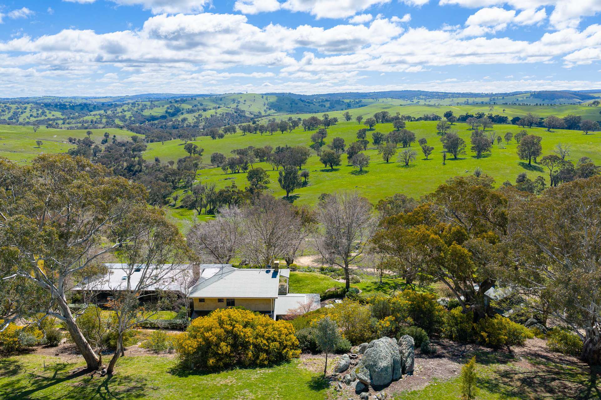 1533 Woodville Road, Crookwell Sold by Farmbuy.com - image 2