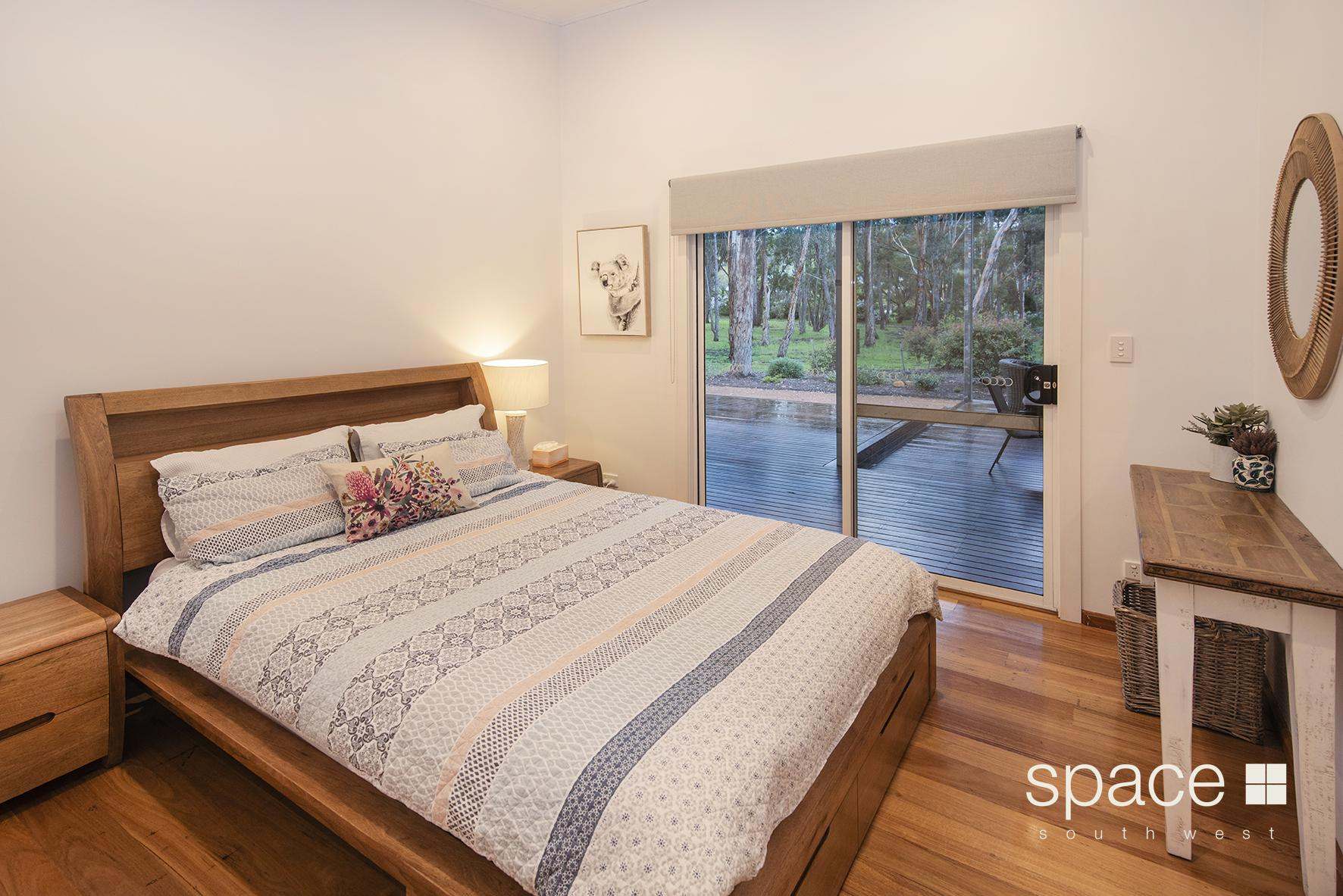 11 Lemon Gum Retreat, Margaret River Sold by Farmbuy.com - image 12