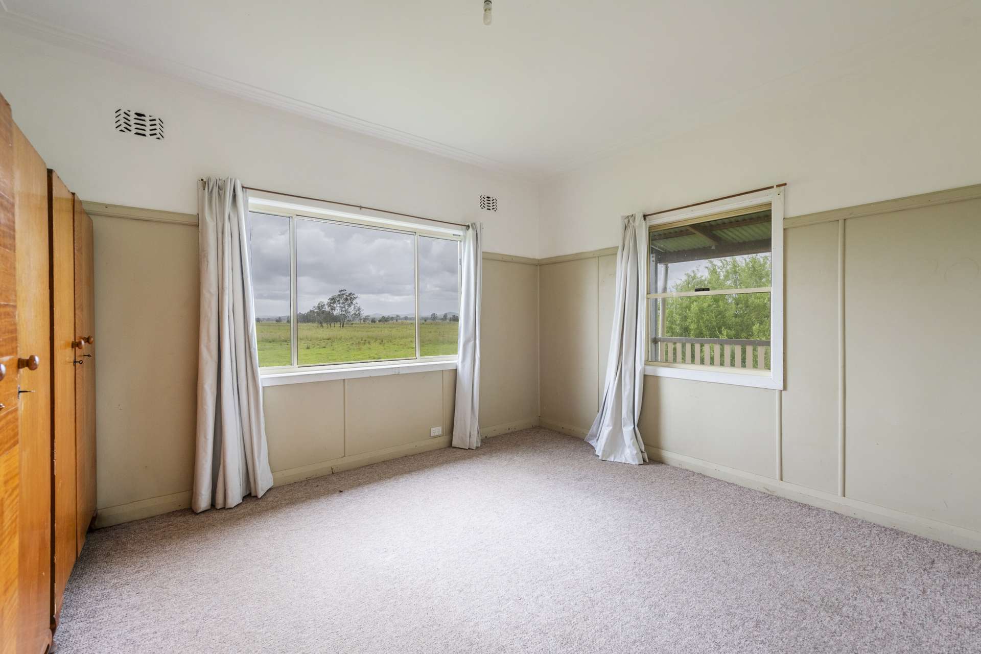 13 Coulters Lane, Calliope For Sale by Farmbuy.com - image 5