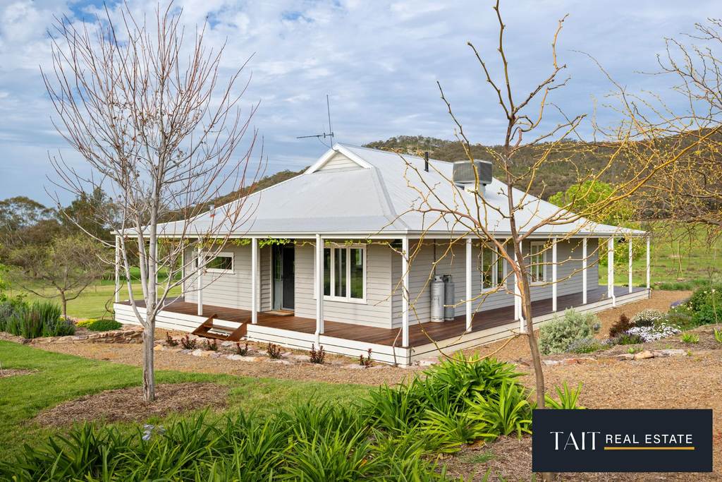 521 Molyullah-Tatong Road, Molyullah VIC 3673