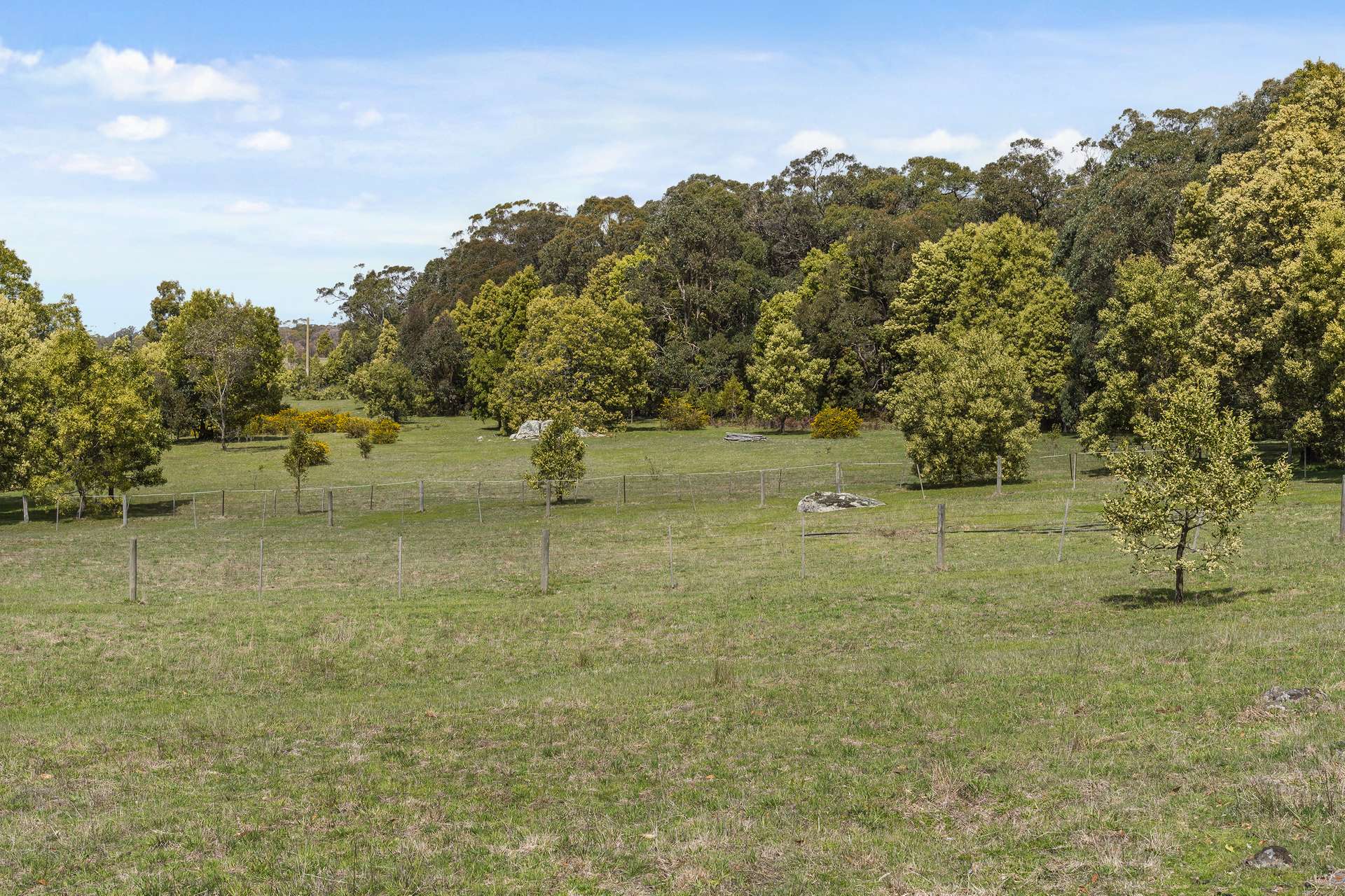 1126 Burke And Wills Track, Benloch Sold by Farmbuy.com - image 16