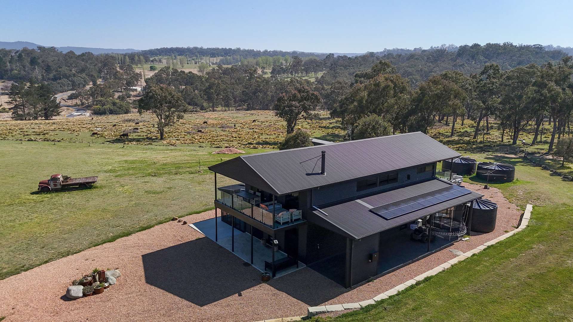 54 Leeches Gully Road, Tenterfield Sold by Farmbuy.com - image 1