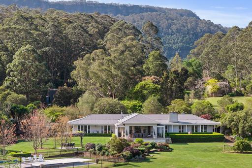 Farm Sold - NSW - Kangaroo Valley - 2577 - 'Wychwood'. 