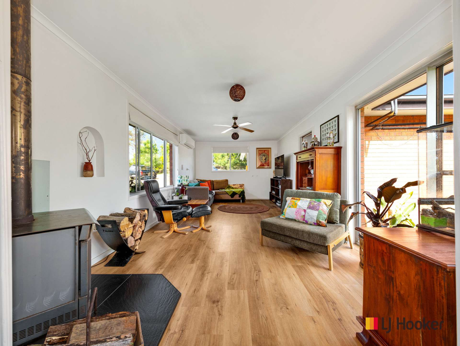 1053-1055 Princes Highway, Mogo For Sale by Farmbuy.com - image 1