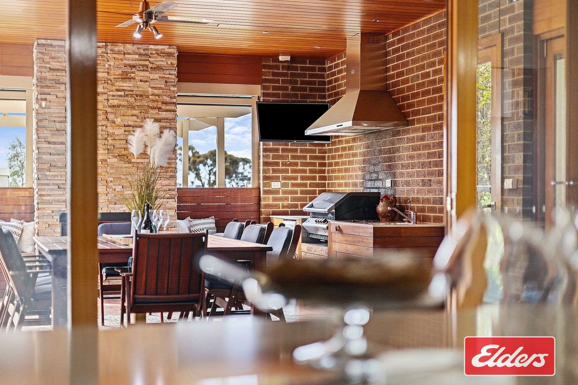 615 Wharparilla Road, Echuca For Sale by Farmbuy.com - image 1