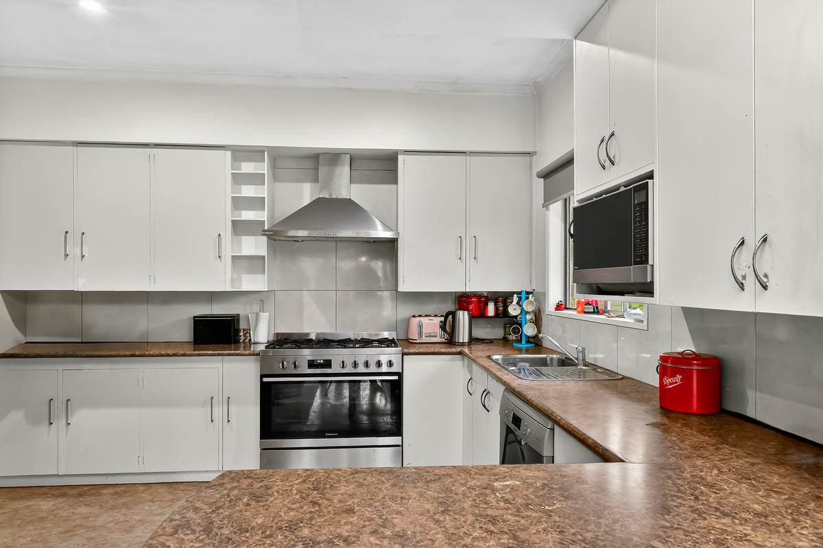 649 Coleraine - Balmoral Road, Wootong Vale For Sale by Farmbuy.com - image 5