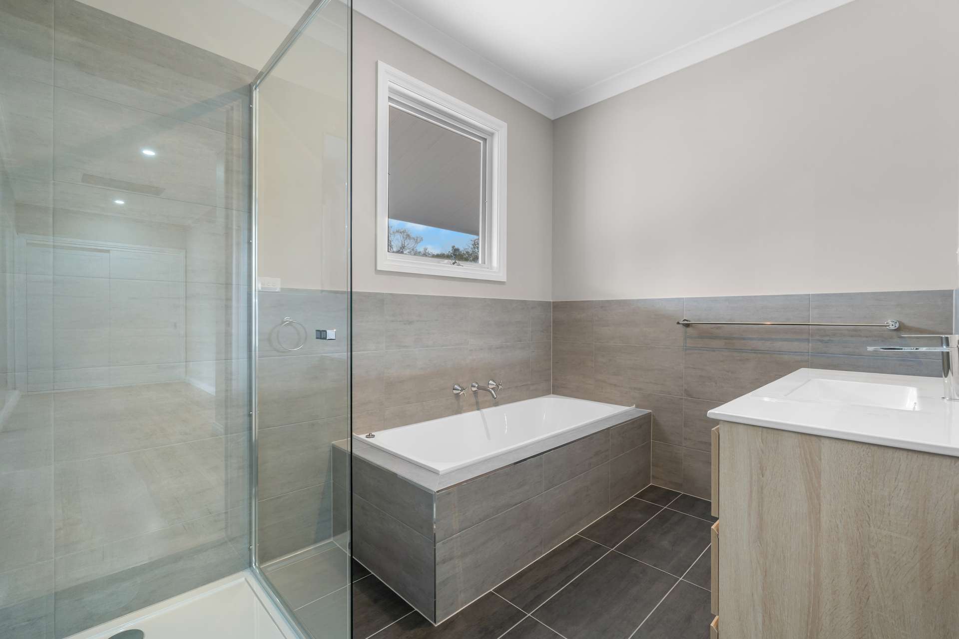 14 Maxfield Street, Longwood For Sale by Farmbuy.com - image 16