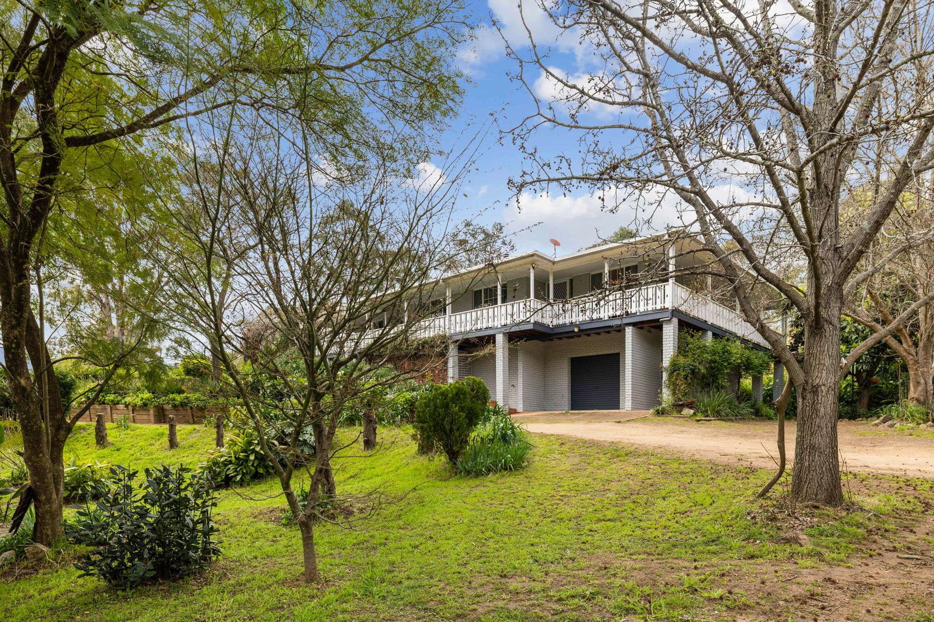 322 Neringla Road, Braidwood For Sale by Farmbuy.com - image 1