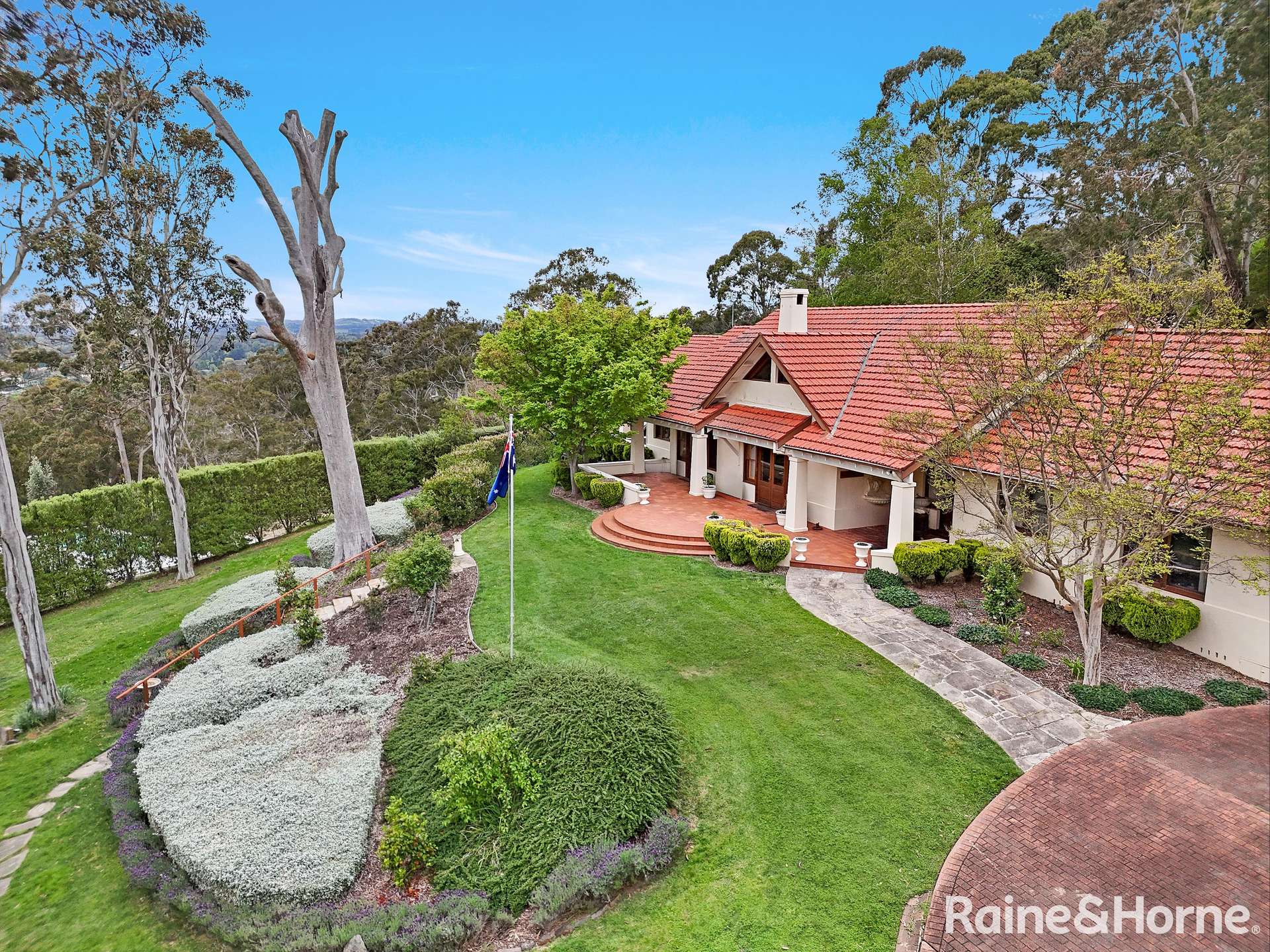 11 Alexandra Crescent, Bowral For Sale by Farmbuy.com - image 3