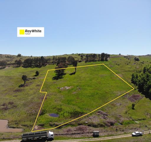 Lot 852 & 545&comma; 757211 Golden Gully Road, Adelong NSW 2729