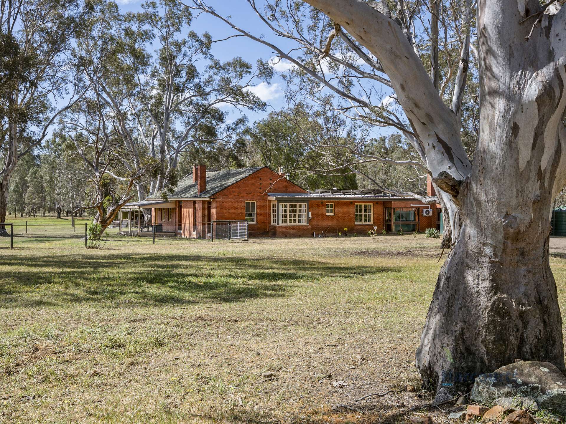 182 Strathaird Road, Tamleugh For Sale by Farmbuy.com - image 2