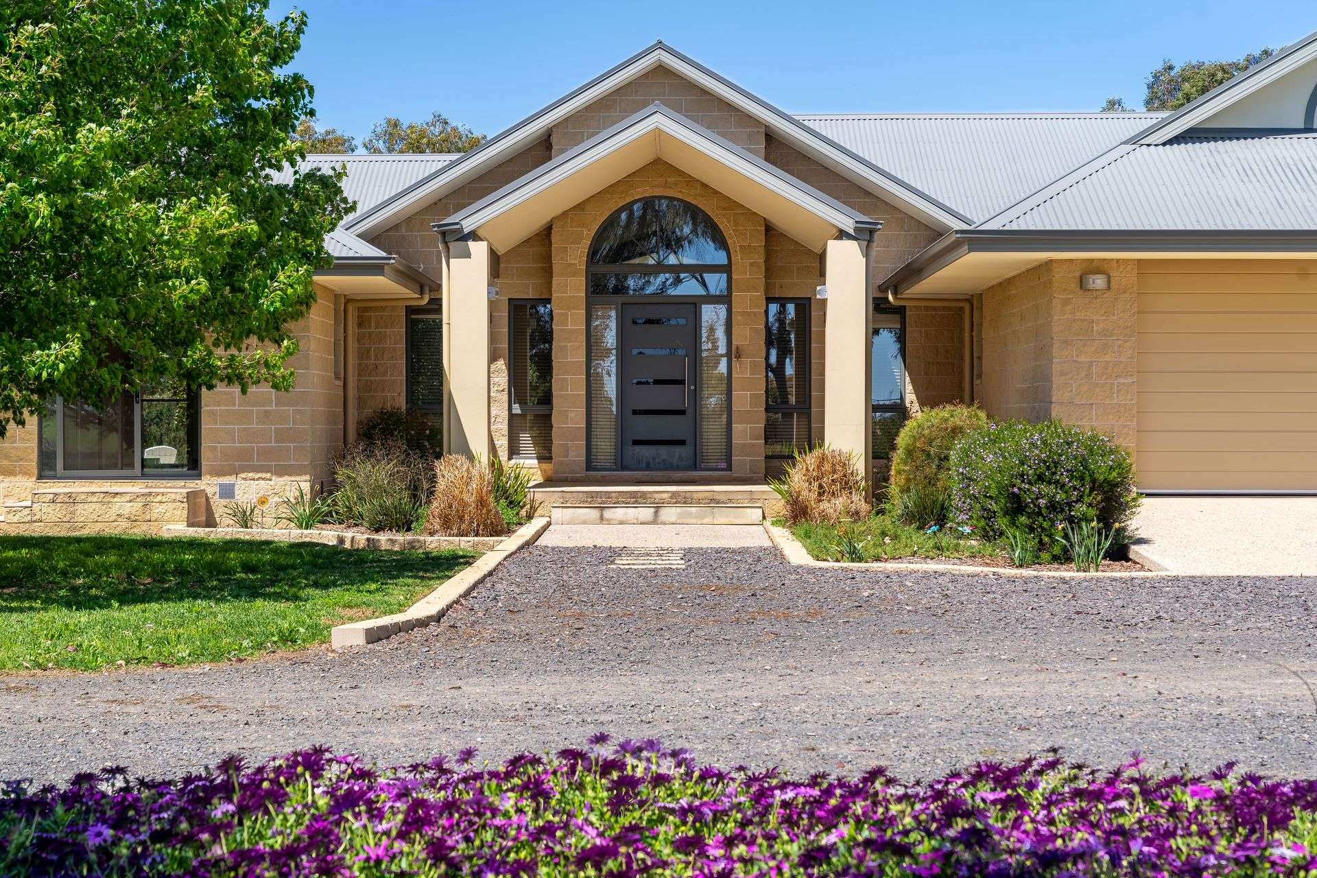 6021 Riverina Highway, Hopefield For Sale by Farmbuy.com - image 7