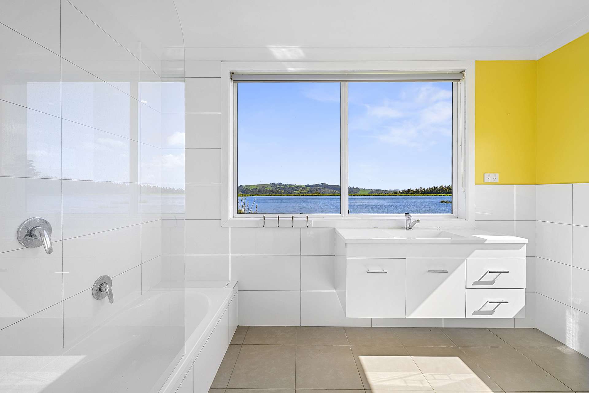 69 North Prospect Road, West Ridgley For Sale by Farmbuy.com - image 9