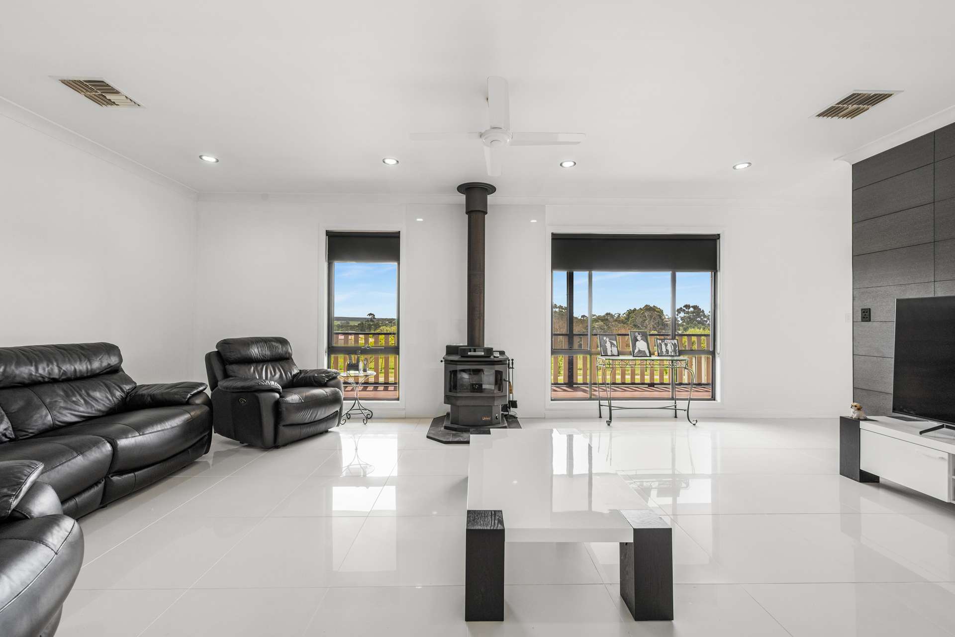 3 John Fallas Drive, Compton Sold by Farmbuy.com - image 3