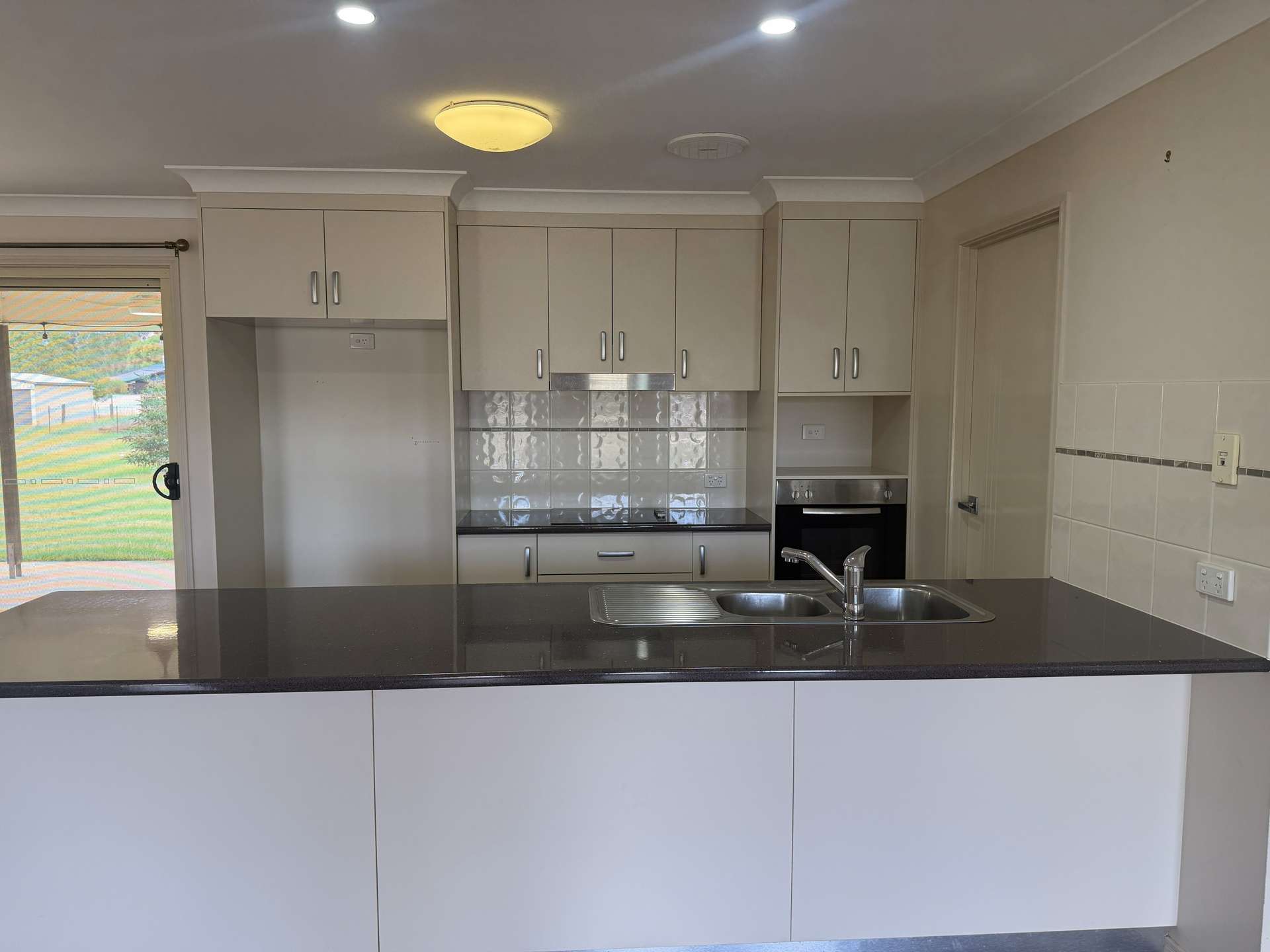 5 Lorikeet, Kingaroy Sold by Farmbuy.com - image 15