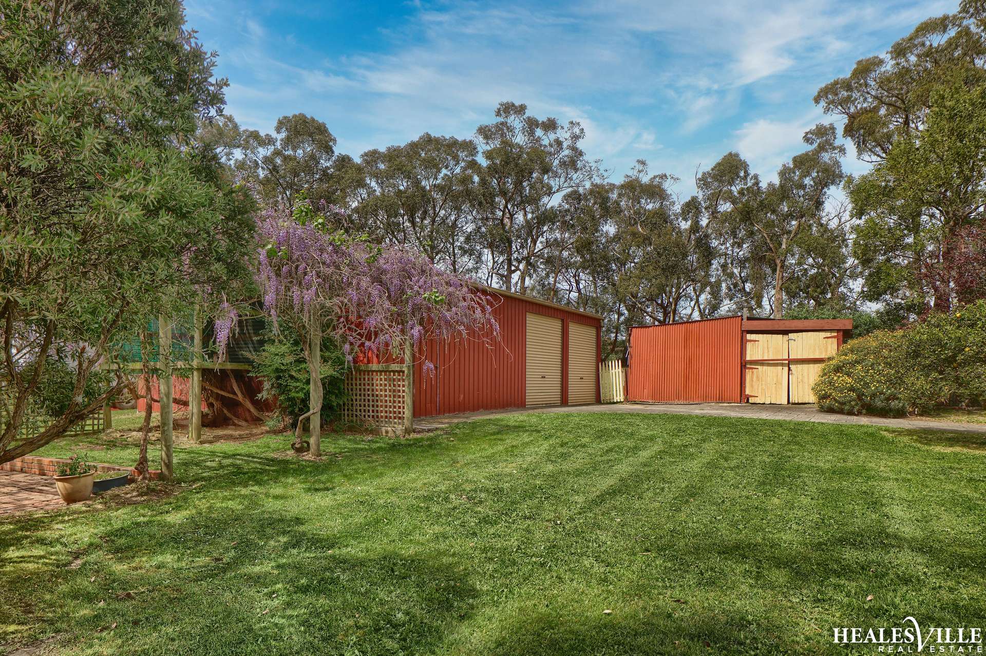 875 Healesville-Koo Wee Rup Road, Woori Yallock For Sale by Farmbuy.com - image 2