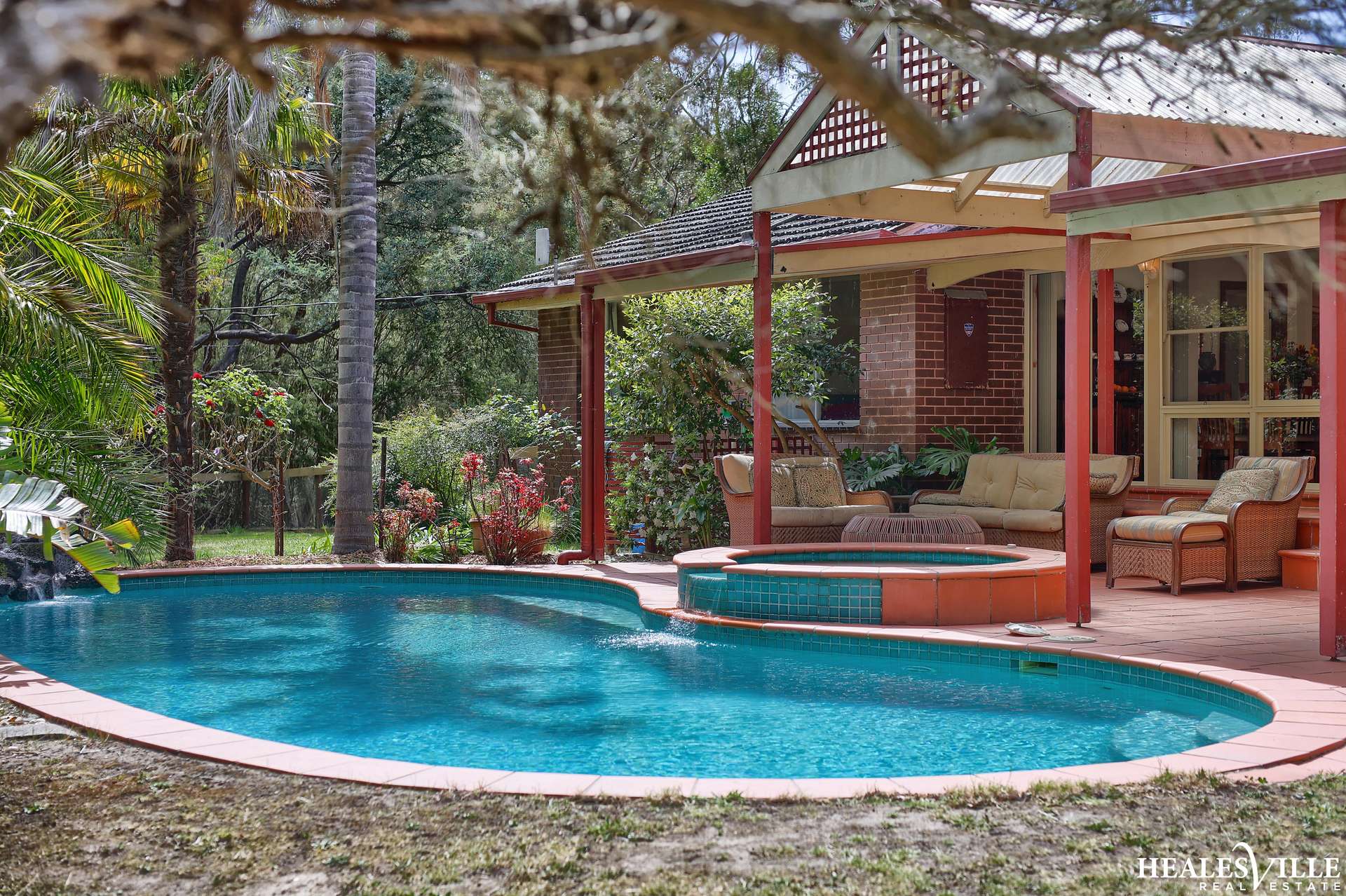 875 Healesville-Koo Wee Rup Road, Woori Yallock For Sale by Farmbuy.com - image 6