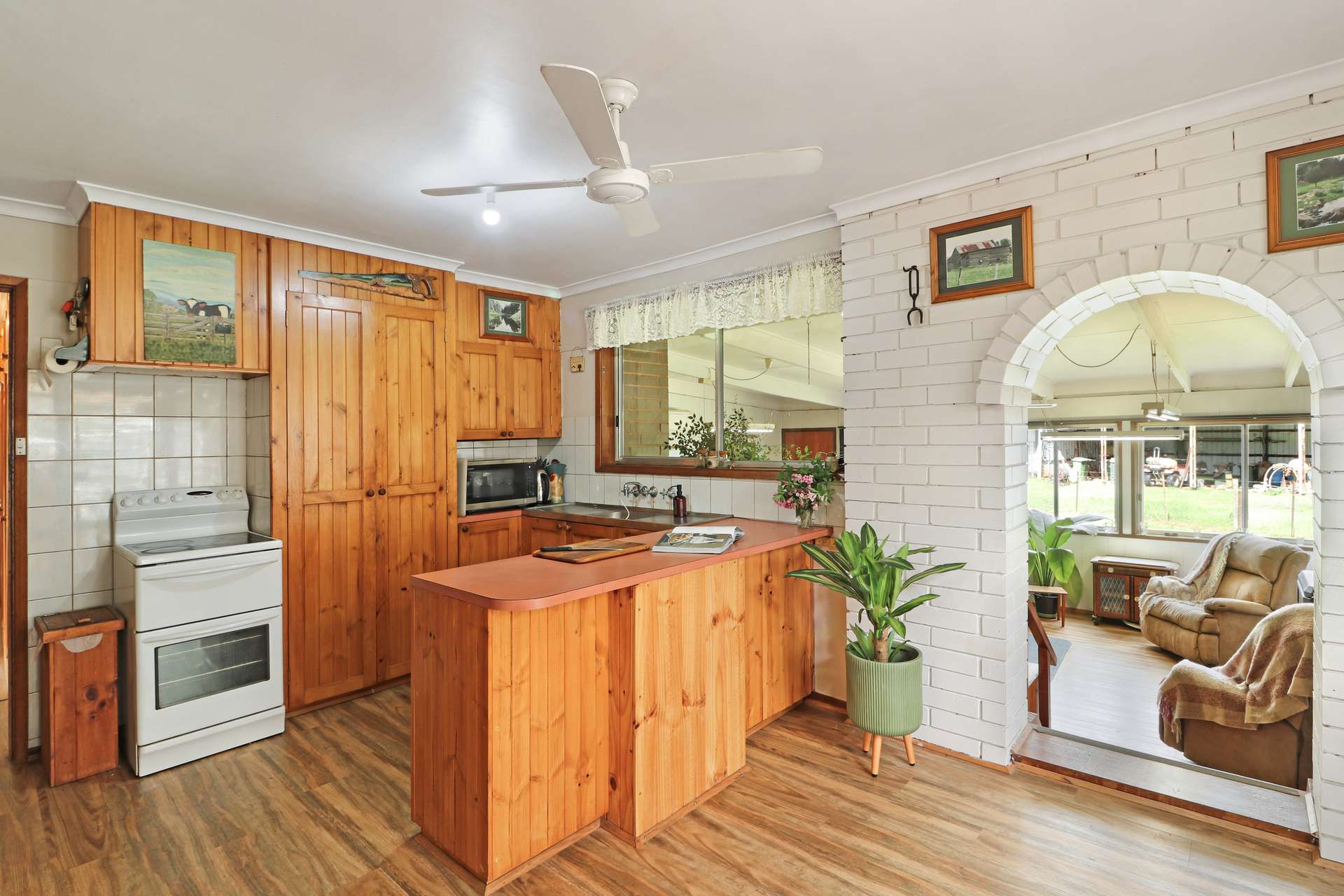 395 Ancona Road, Ancona For Sale by Farmbuy.com - image 4